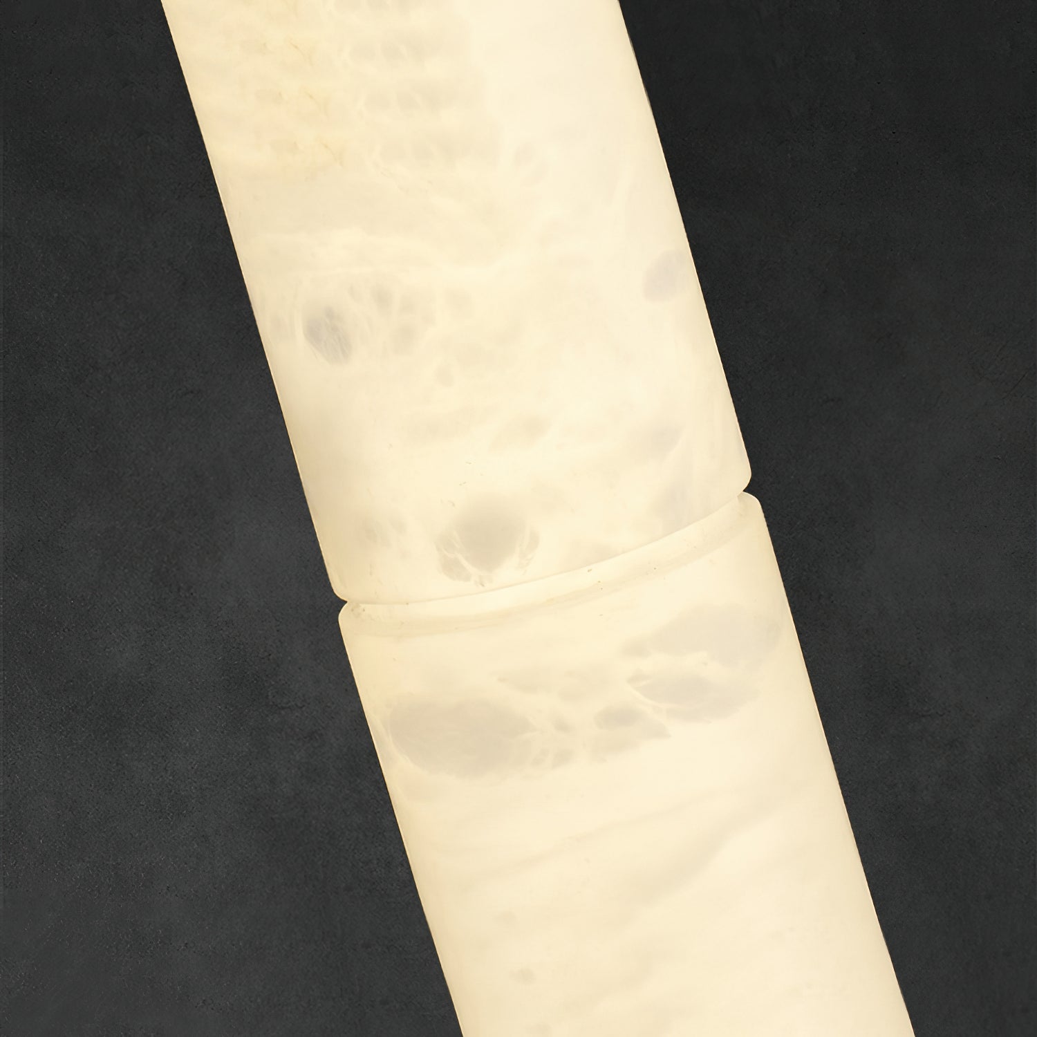 Plotuvyi Modern Strip Alabaster Pendant Light - Neutralighting