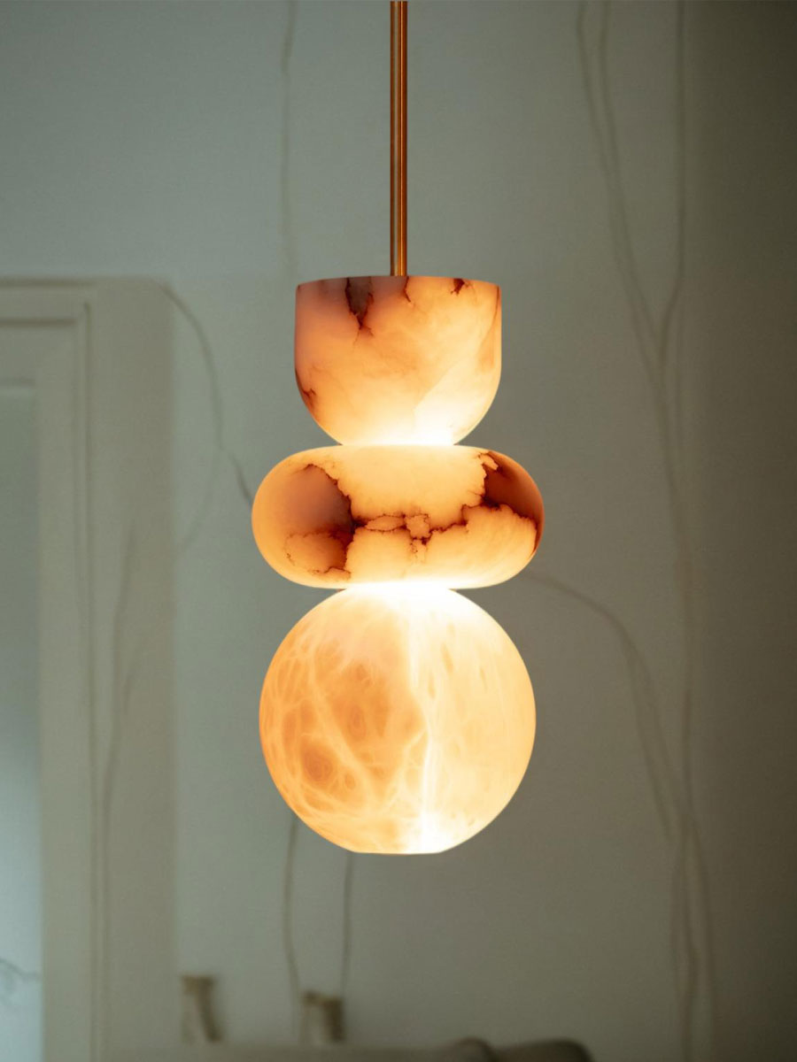 Rauduvyn Modern Totem Alabaster Pendant Light - Neutralighting