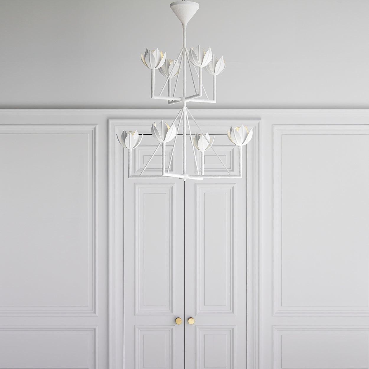 Alberto Modern Minimalist Floral Brass Chandelier - Neutralighting
