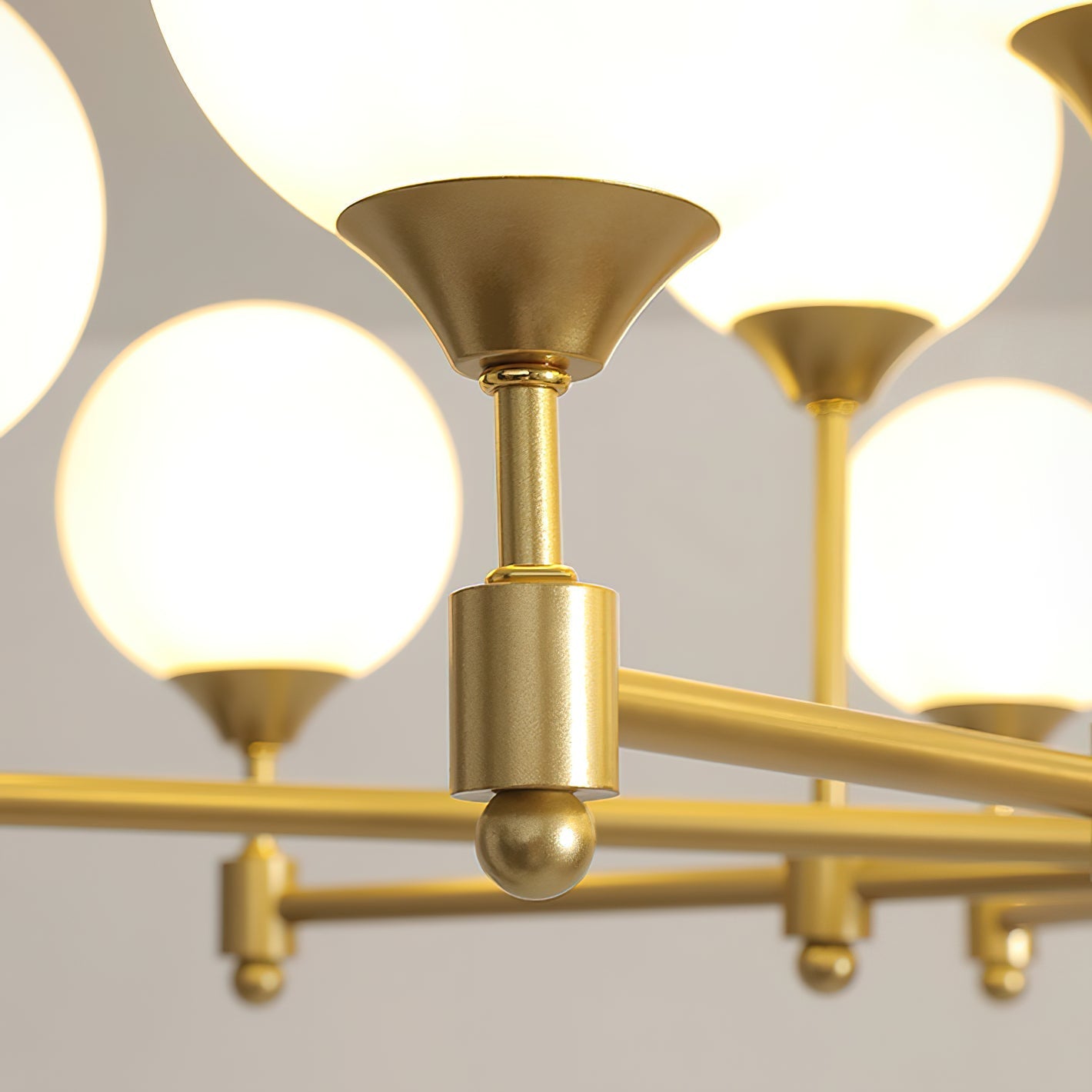 Vatnuvyi Minimalist Globe Glass Chandelier - Neutralighting