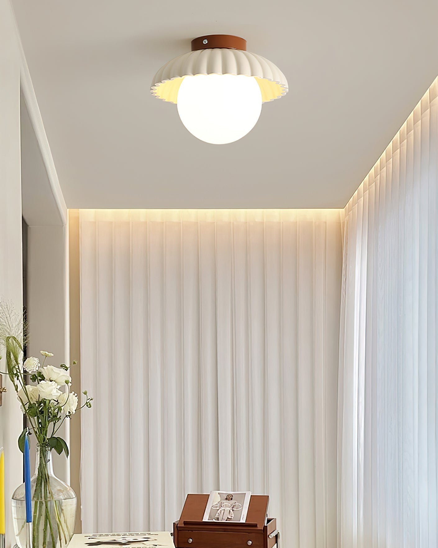Scallop Glow Flush Mount Ceiling Light - Neutralighting