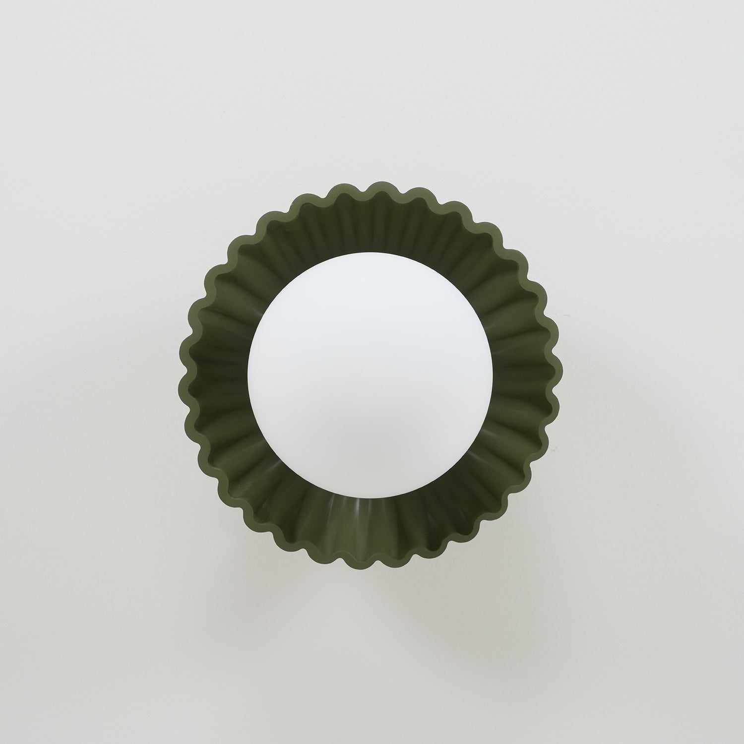 Scallop Glow Flush Mount Ceiling Light - Neutralighting