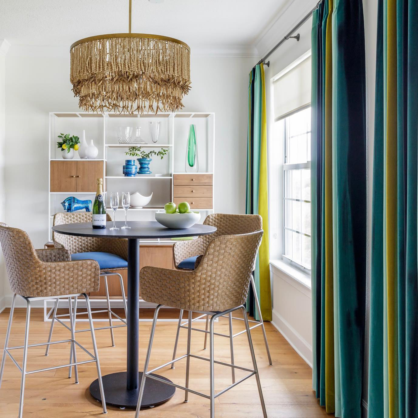 Ljomuvyn Postmodern Luxury Wood Metal Chandelier - Neutralighting