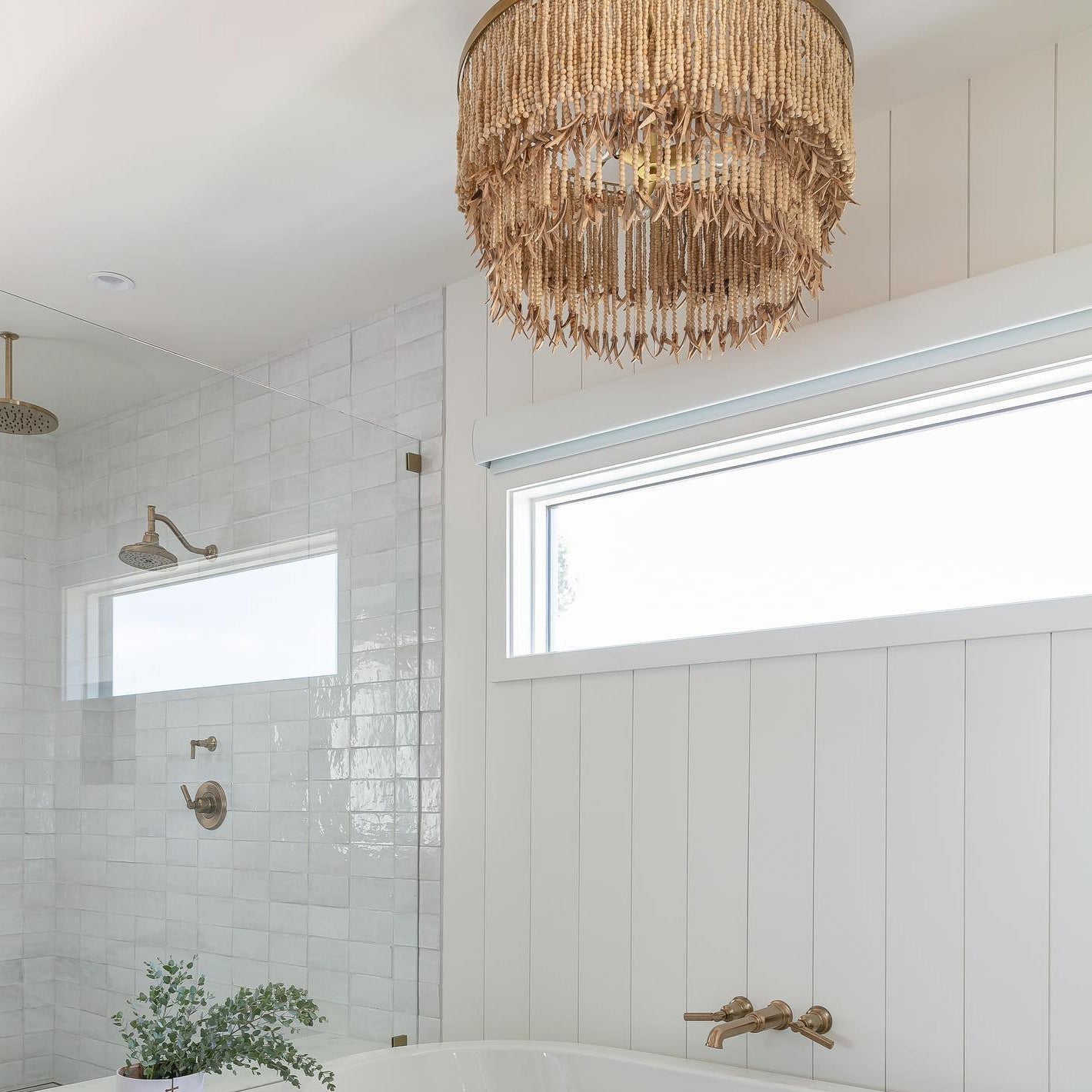 Odette Chandelier Wood and Coconut beads - Neutralighting