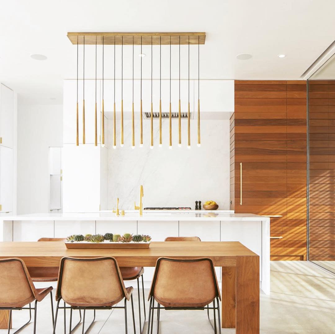 Chandelier with Polished Brass and Crystal Shades Minimalist - Neutralighting