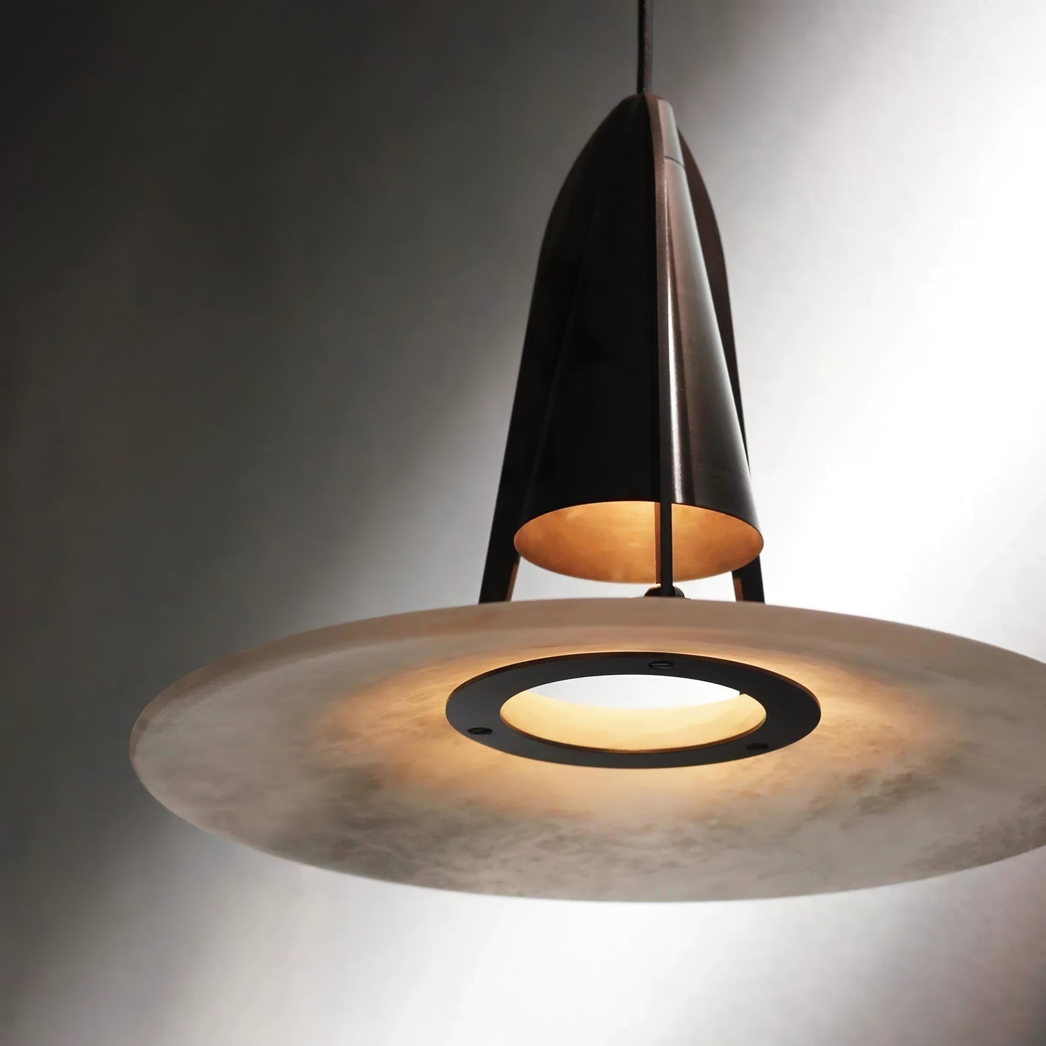 Zothayra Conical Metal Pendant Light - Neutralighting