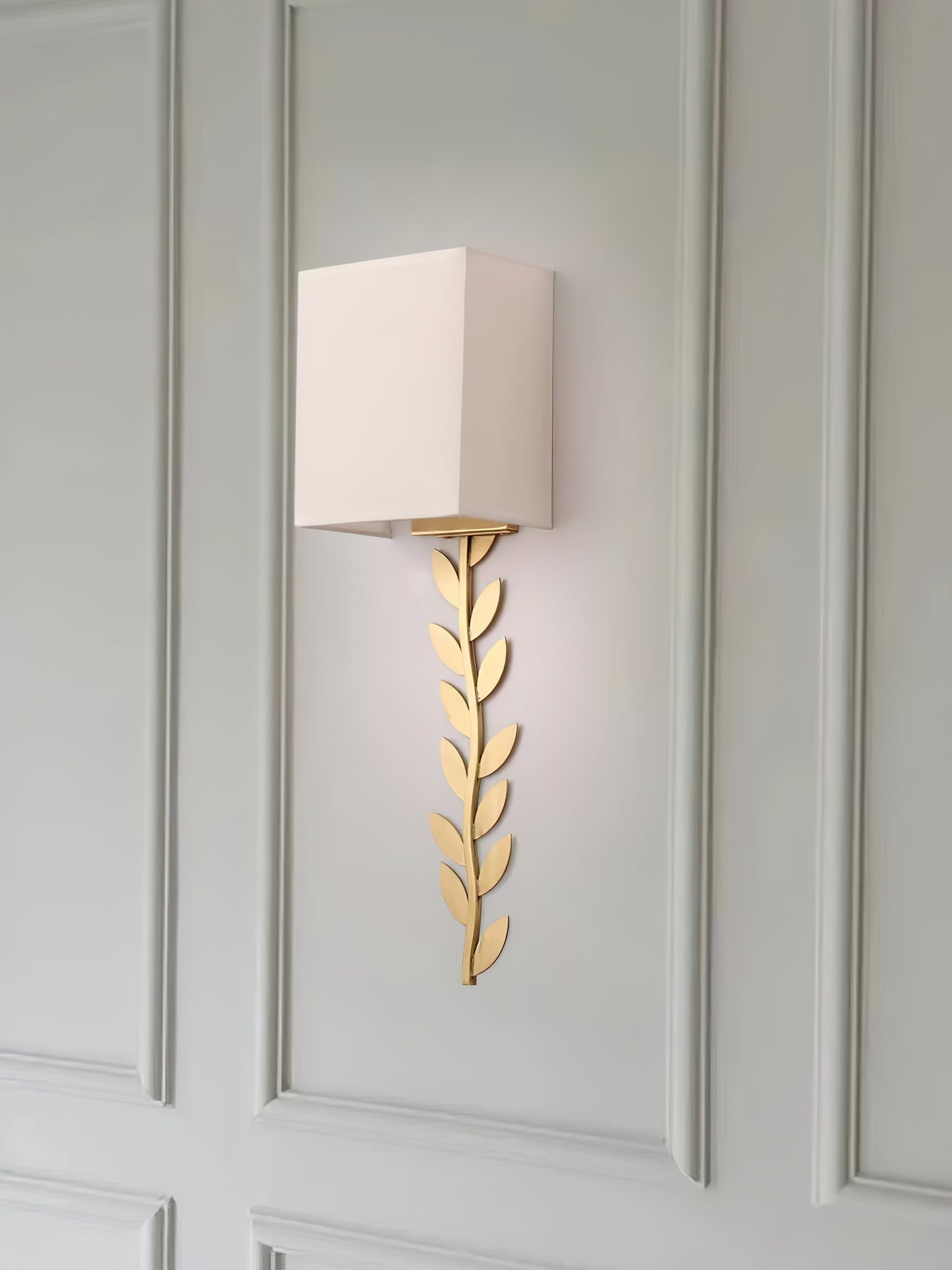 Plotuvyo Modern Minimalist Grove Brass Fabric Metal Wall Lamp - Neutralighting