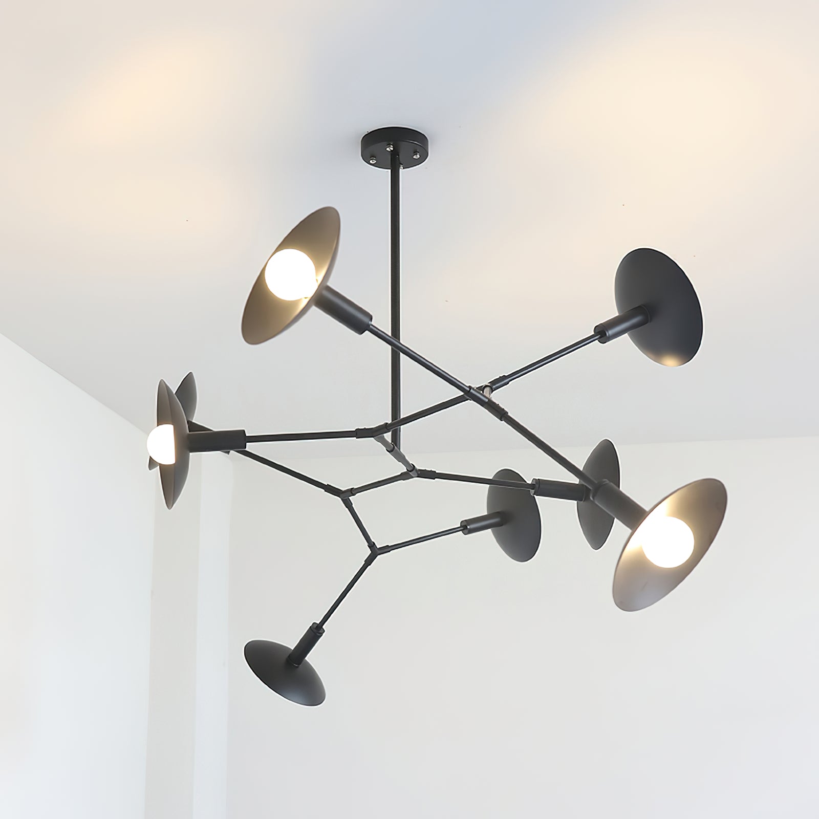 Tinduvyo Modern Minimalist Metal Glass Chandelier - Neutralighting