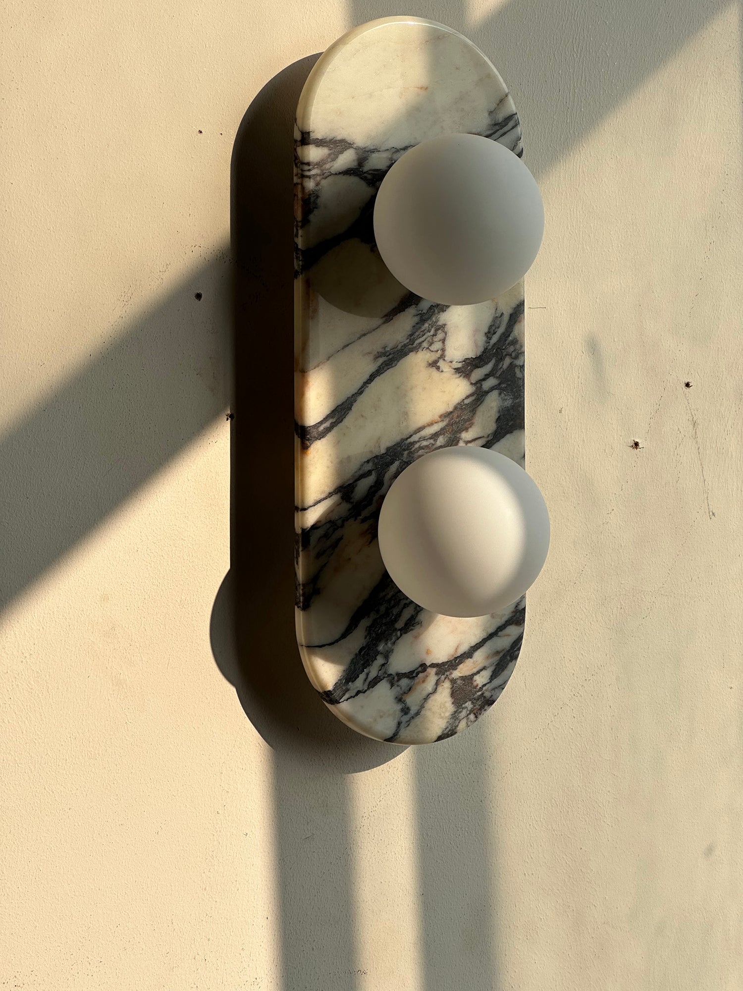 Alvuvyo Elegance Modern Marble Wall Lamp - Neutralighting