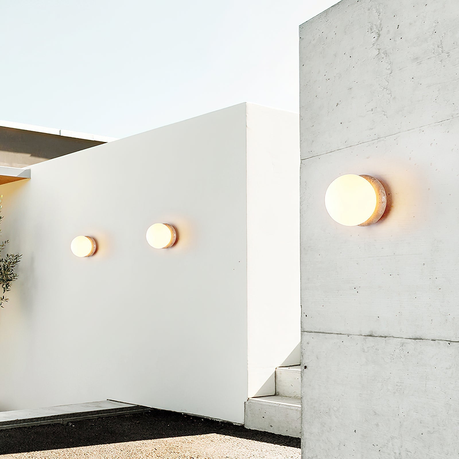 Caliror Round-Plate Travertine Wall Light - Neutralighting