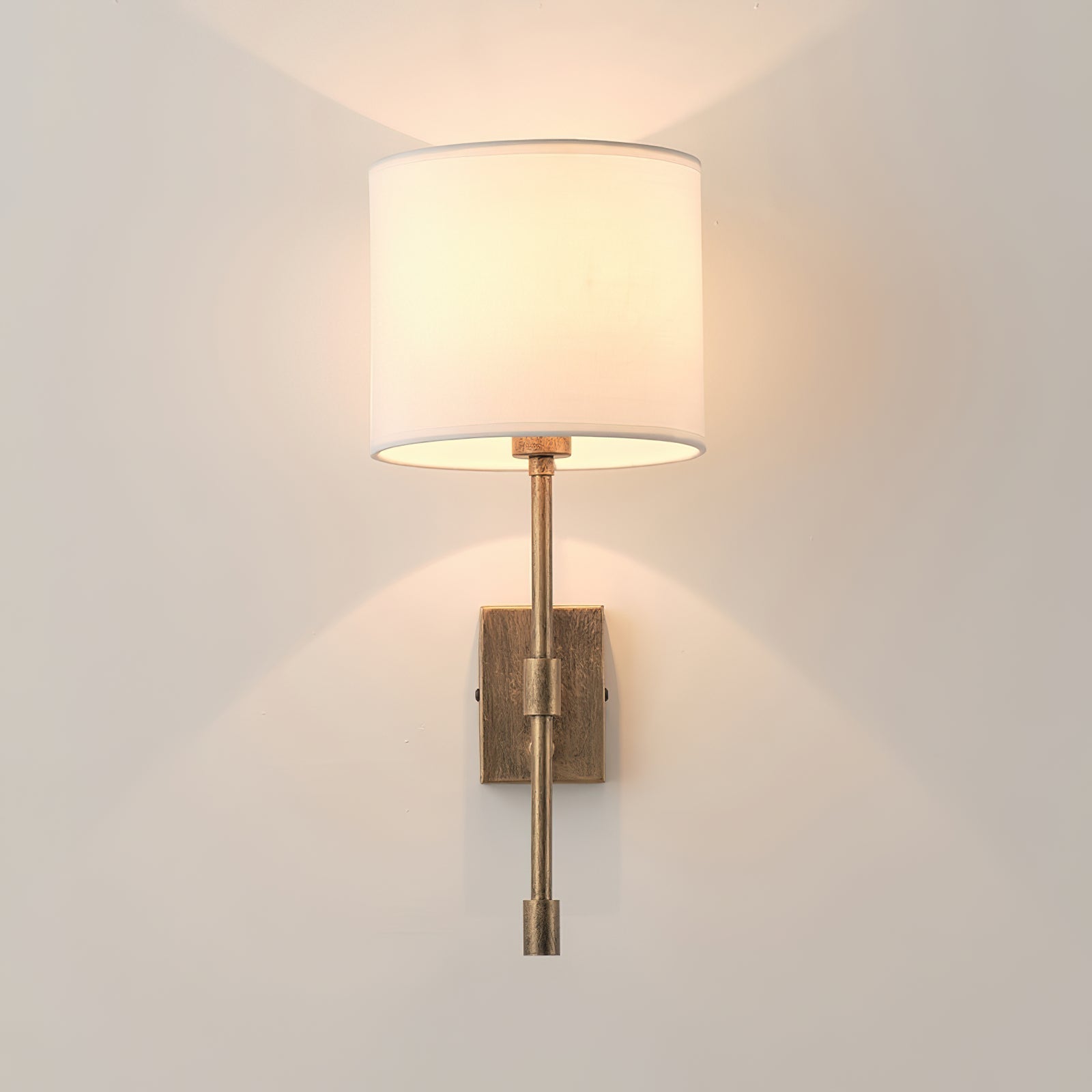 Eirikuvyo Modern Minimalist Metal Fabric Wall Lamp - Neutralighting