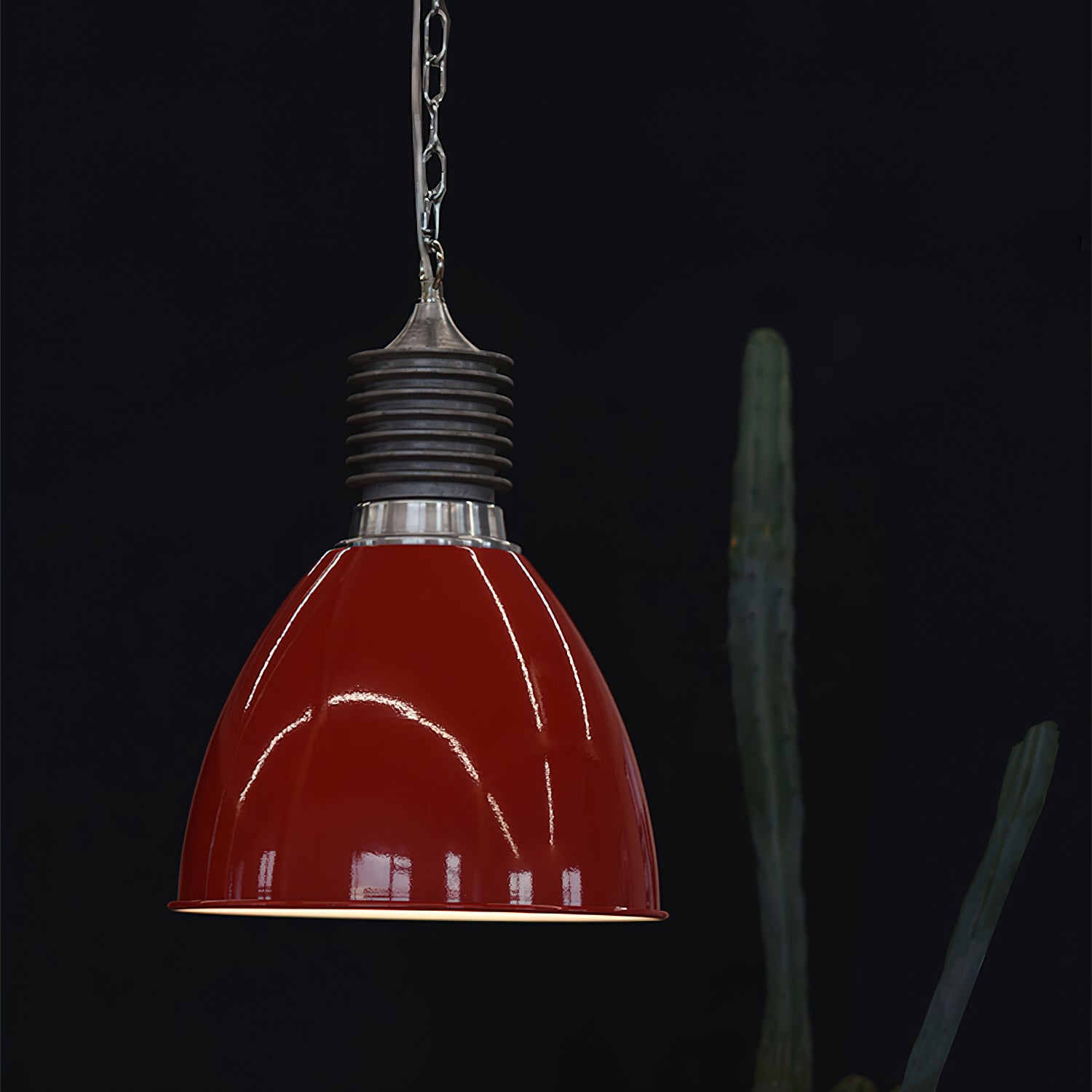 Kvennuvys Modern Minimalist Metal Pendant Lamp - Neutralighting