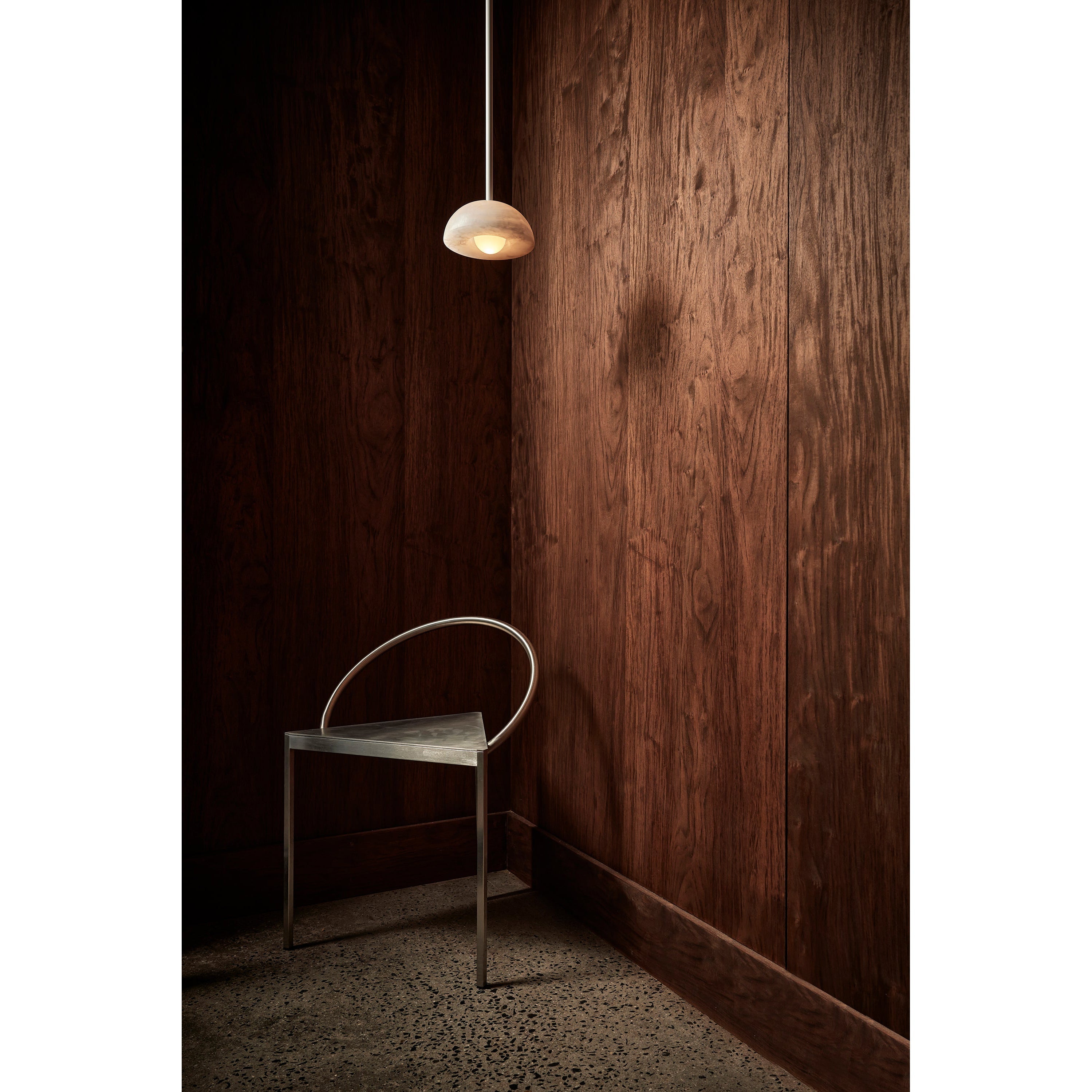 Aurelia Modern Minimalist Elegance Brass Metal Glass Pendant Lamp - Neutralighting