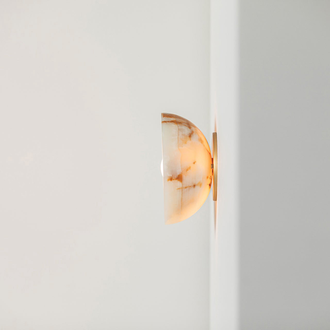 Ildvuvyo Modern Minimalist Jade Sconce Wall Lamp - Neutralighting