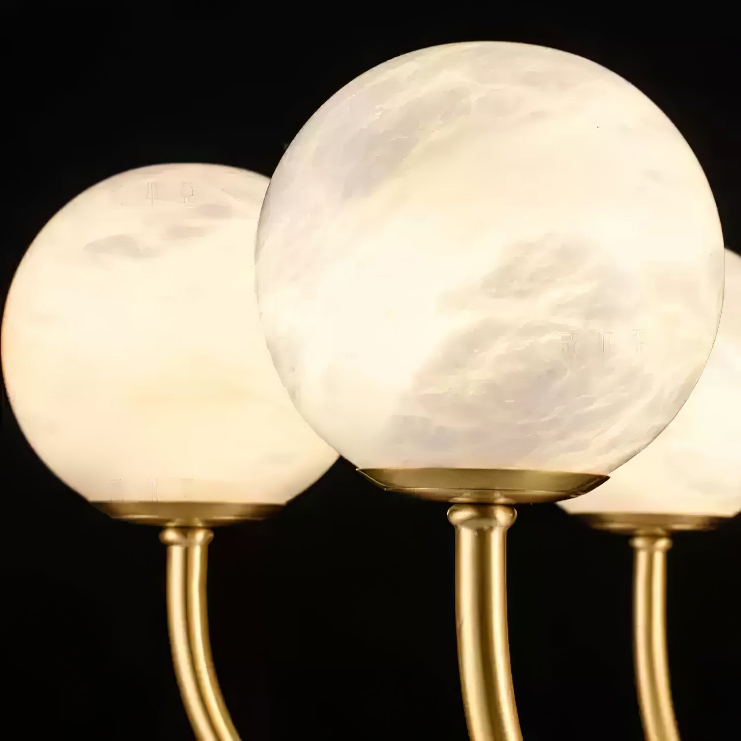 Mjolkuvys Modern Minimalist Globe Brass Alabaster Chandelier - Neutralighting