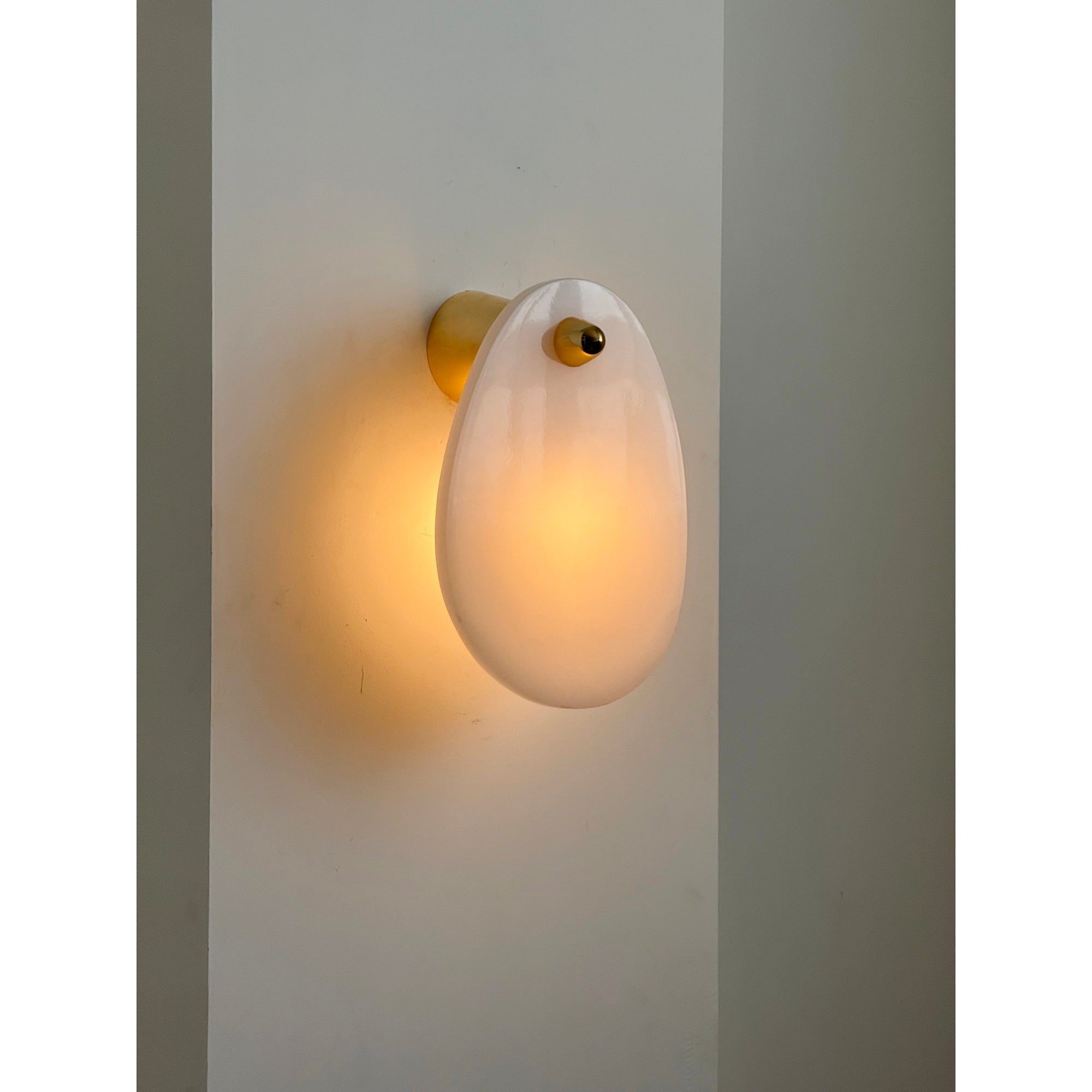 Norduvys Modern Luxurious Metal Marble Wall Lamp - Neutralighting