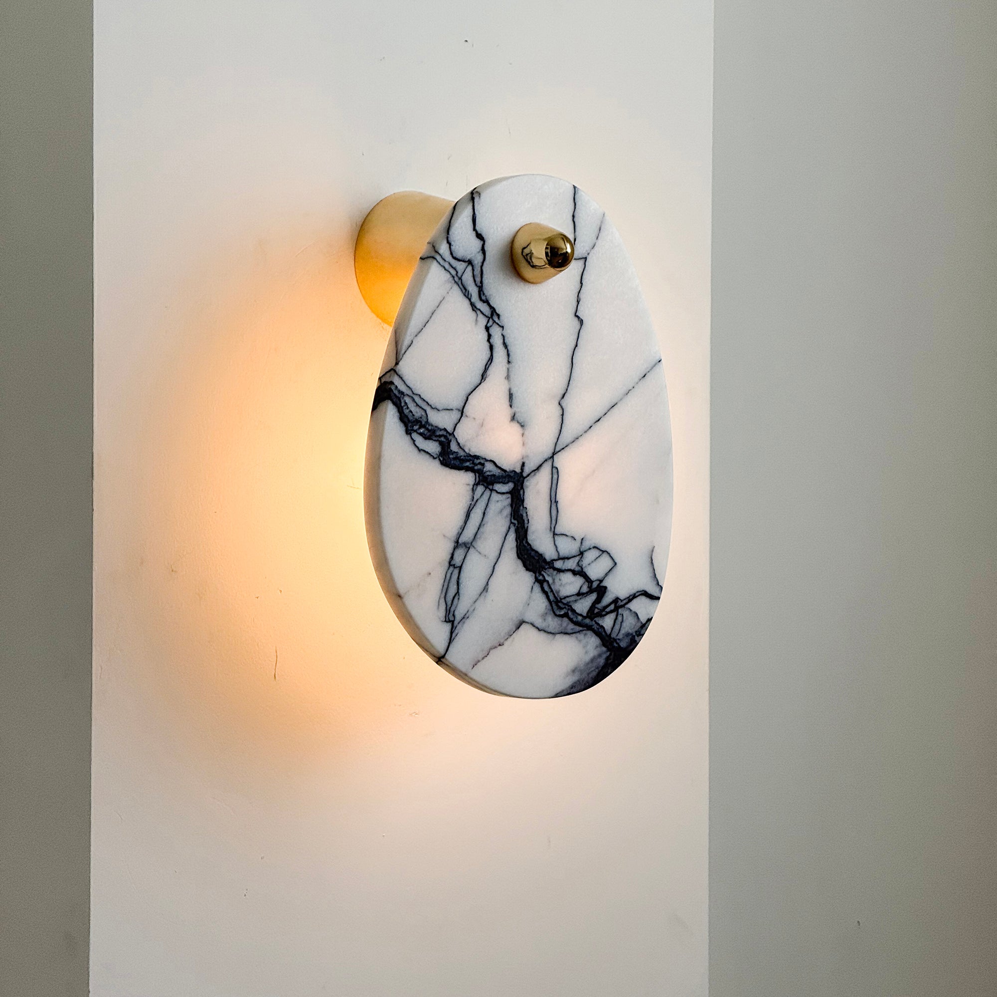 Norduvys Modern Luxurious Metal Marble Wall Lamp - Neutralighting