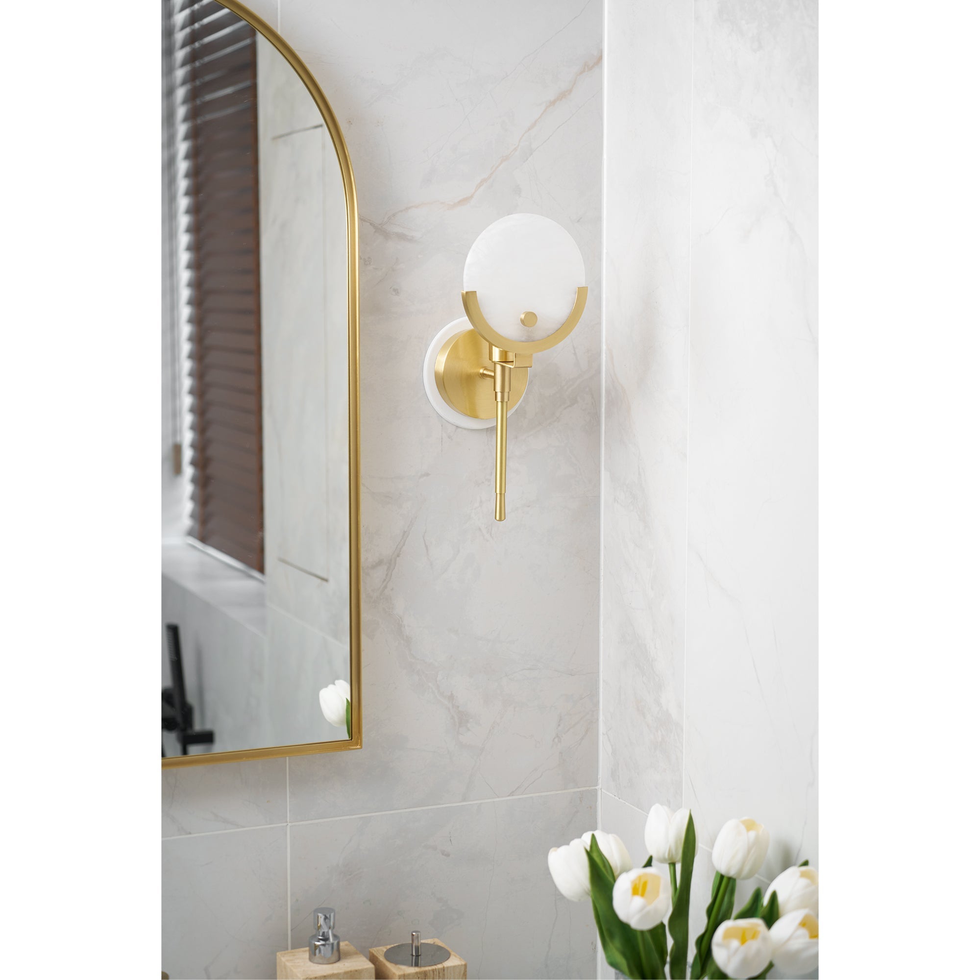 Ljomuvyo Modern Minimalist Brass Alabaster Sconce Wall Lamp - Neutralighting