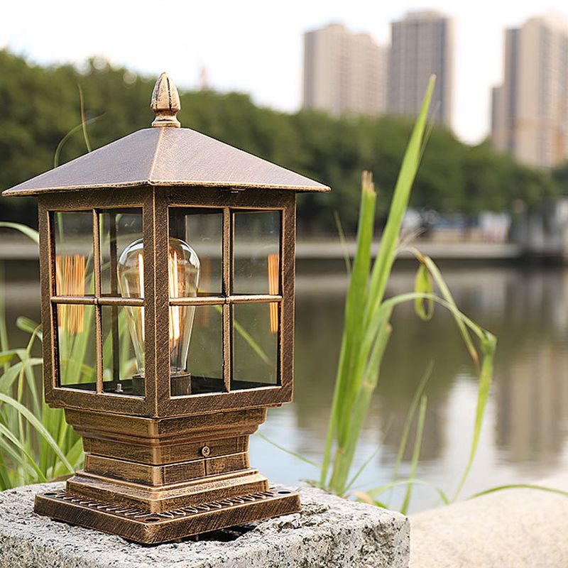 Etilo Modern Metal Glass Lantern LED Outdoor Light Post - Neutralighting