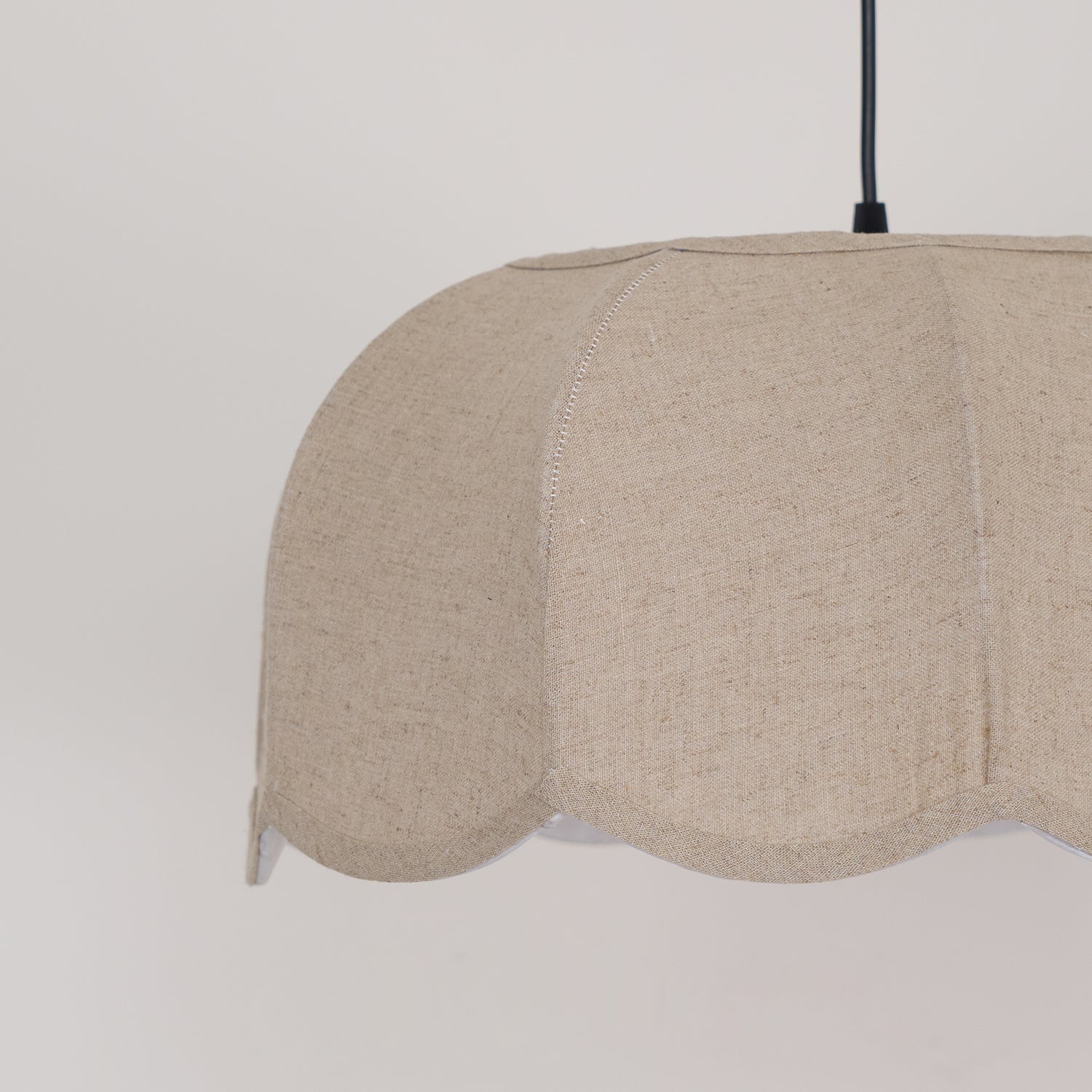 Sora Banana Leaf Pendant Light