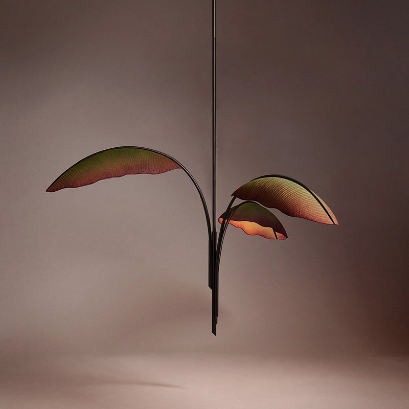 Rauduvyu Modern Minimalist Leaf Black Metal Chandelier - Neutralighting