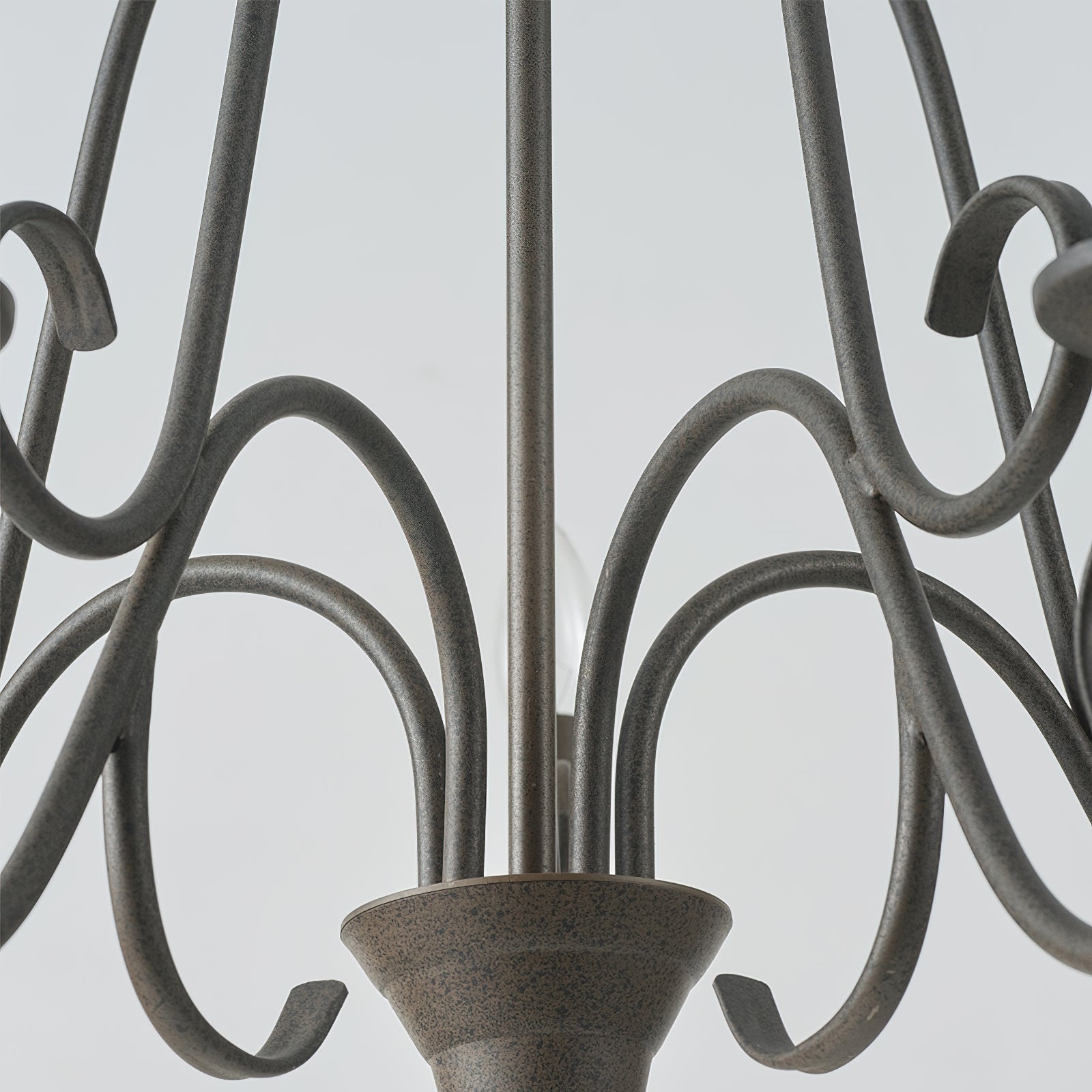 Dvaluvyu Vintage Industrial Metal Chandelier - Neutralighting