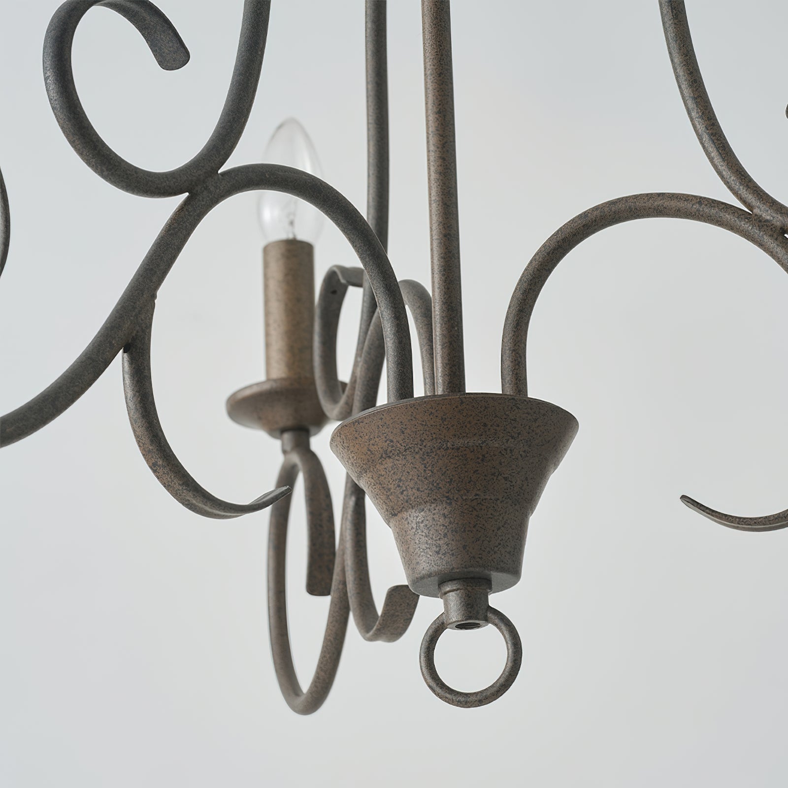 Dvaluvyu Vintage Industrial Metal Chandelier - Neutralighting