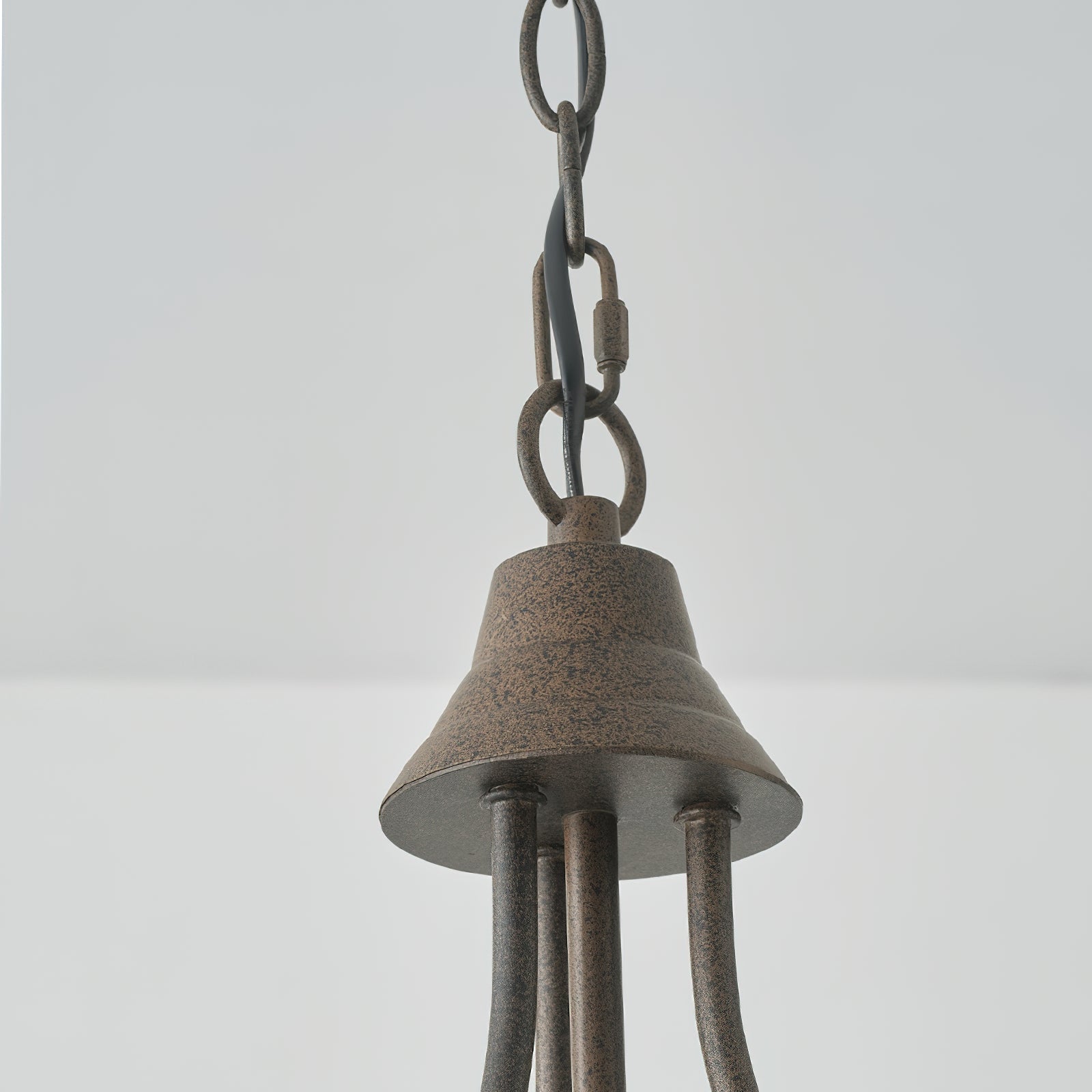 Dvaluvyu Vintage Industrial Metal Chandelier - Neutralighting
