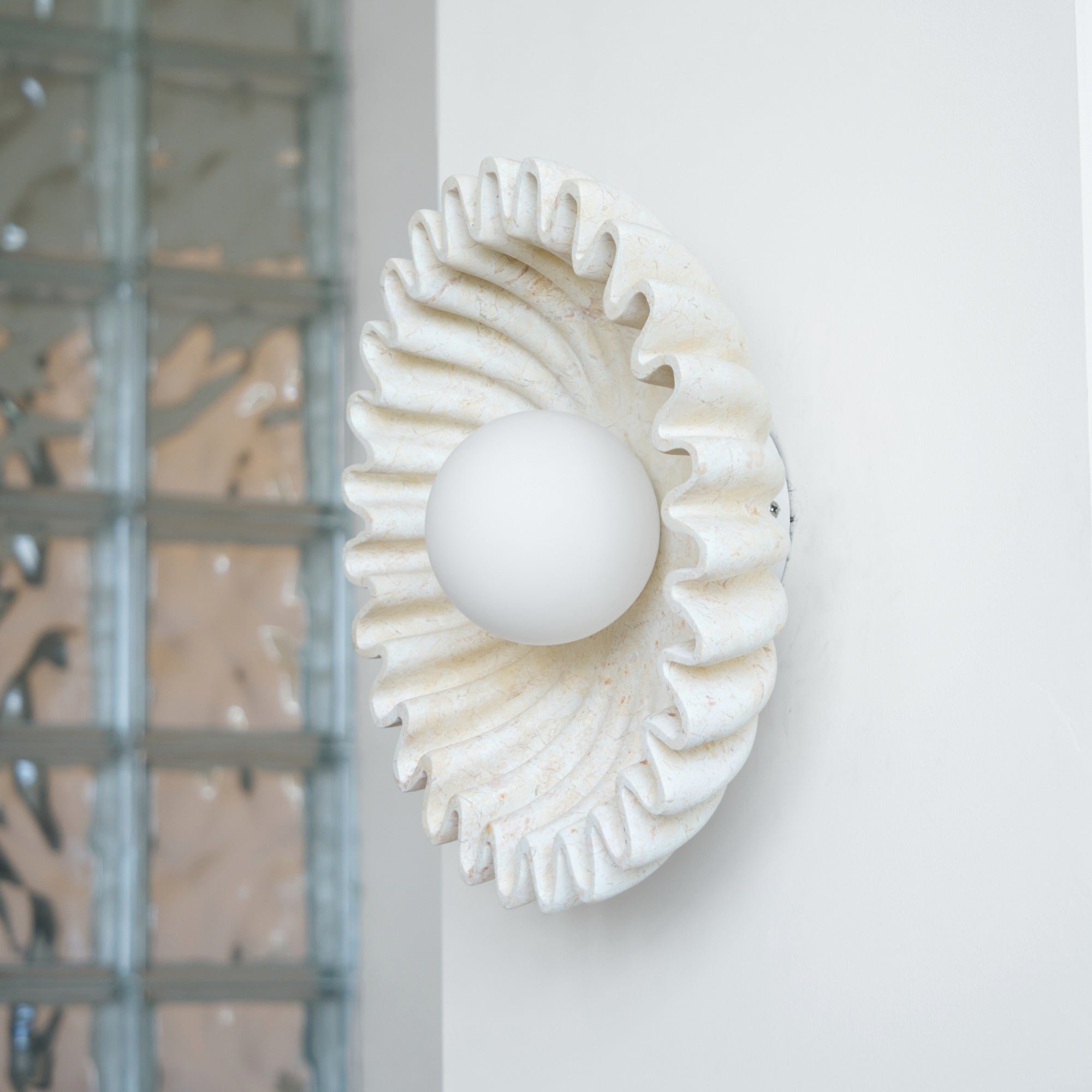 Wall Lamp Ceramics and Glass Dark Green White Black Beige Sculptural - Neutralighting