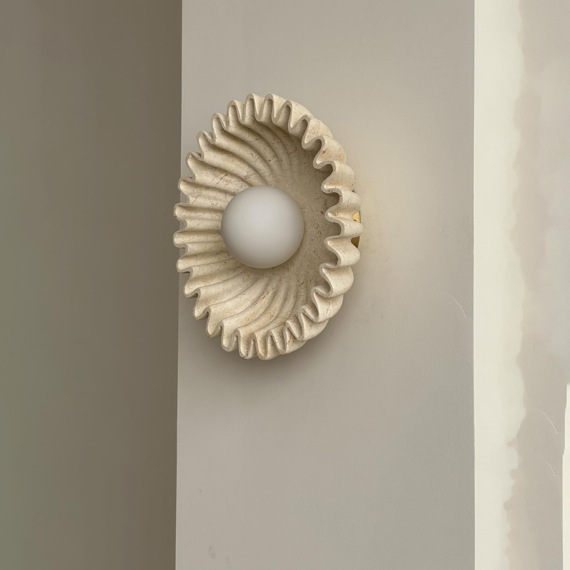 Wall Lamp Ceramics and Glass Dark Green White Black Beige Sculptural - Neutralighting