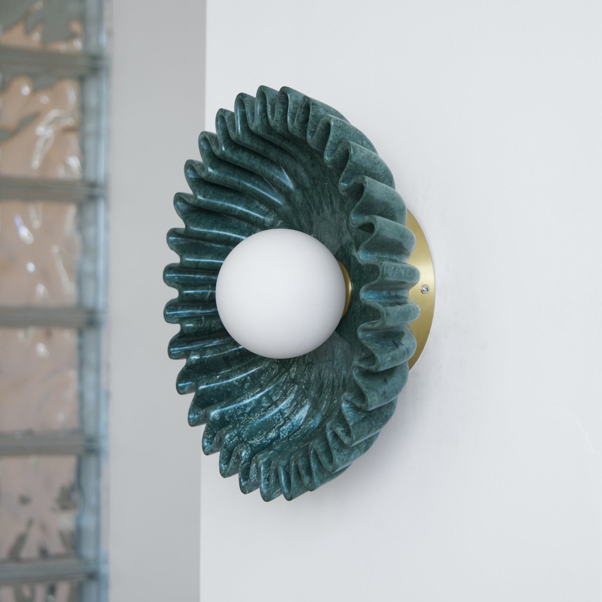 Wall Lamp Ceramics and Glass Dark Green White Black Beige Sculptural - Neutralighting