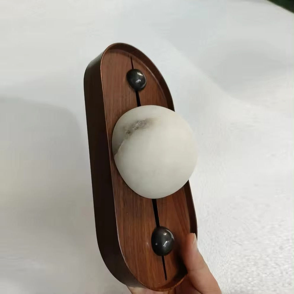Gloruvyu Individual Creativity Metal Alabaster Wall Lamp - Neutralighting