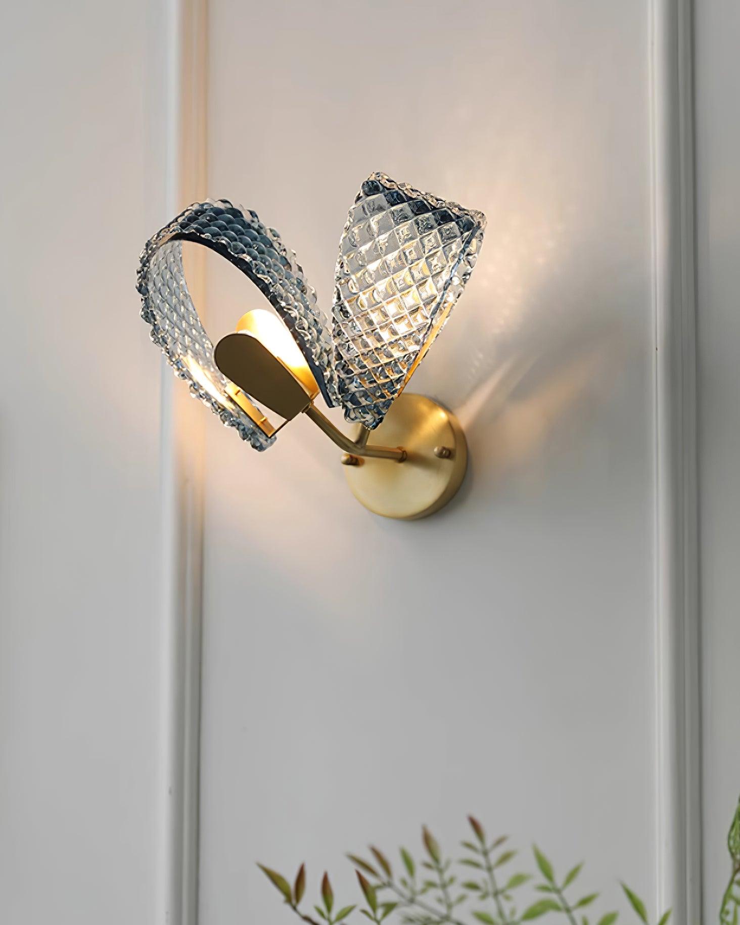Wall Lamp Blue Ribbed Glass Ribbons Brass - Neutralighting