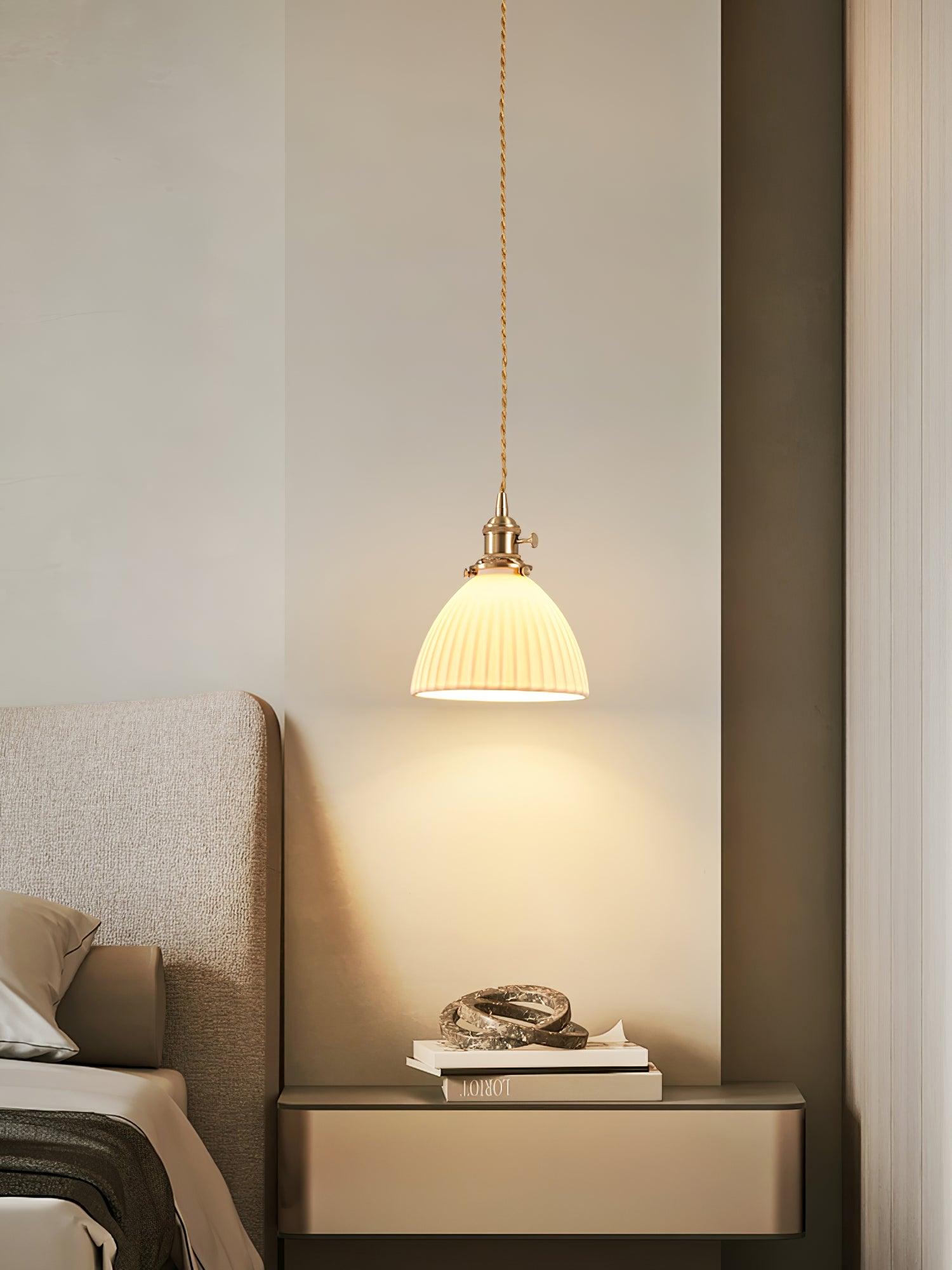 Ornoryra Vintage Glass Pendant Light - Neutralighting