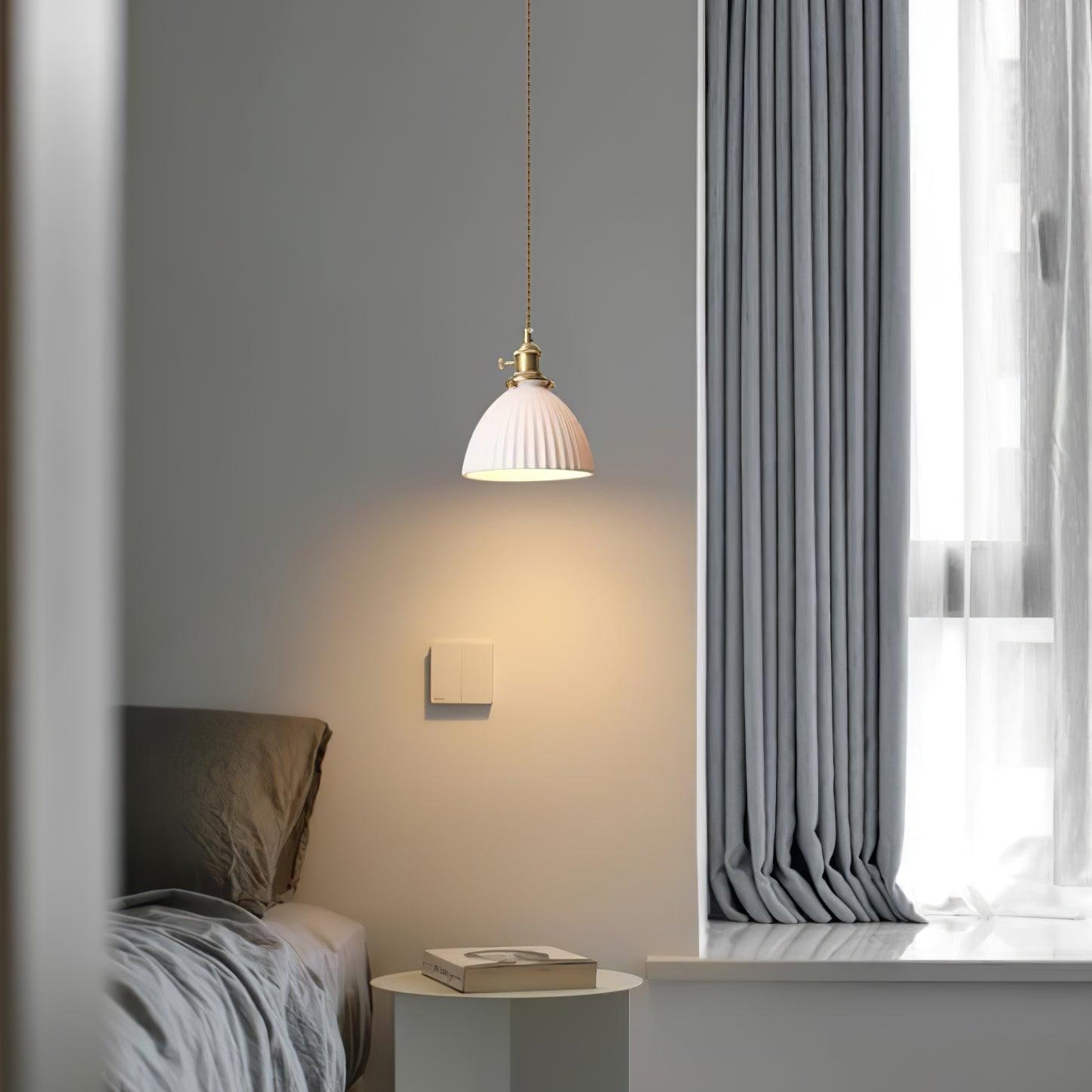 Ornoryra Vintage Glass Pendant Light - Neutralighting