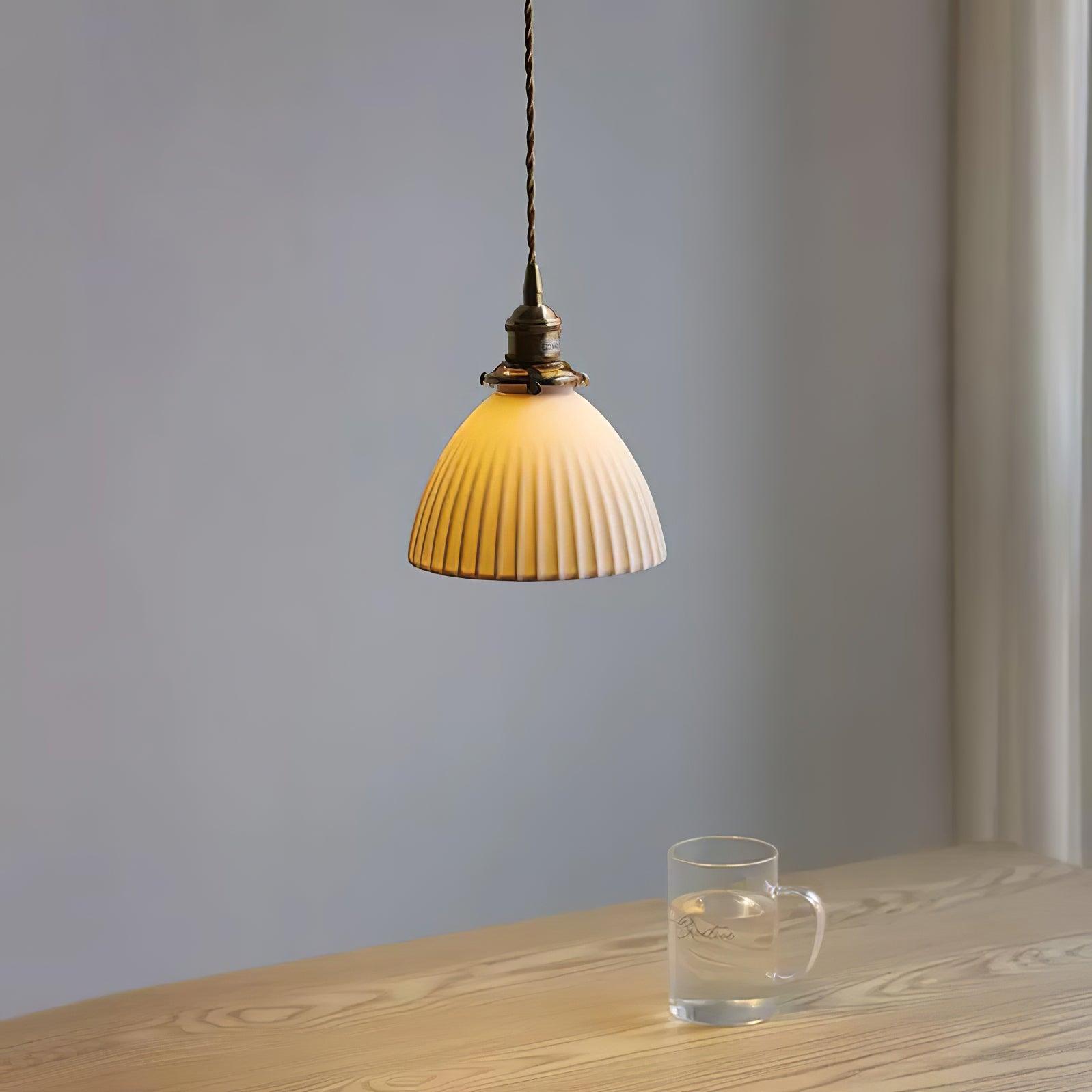 Ornoryra Vintage Glass Pendant Light - Neutralighting