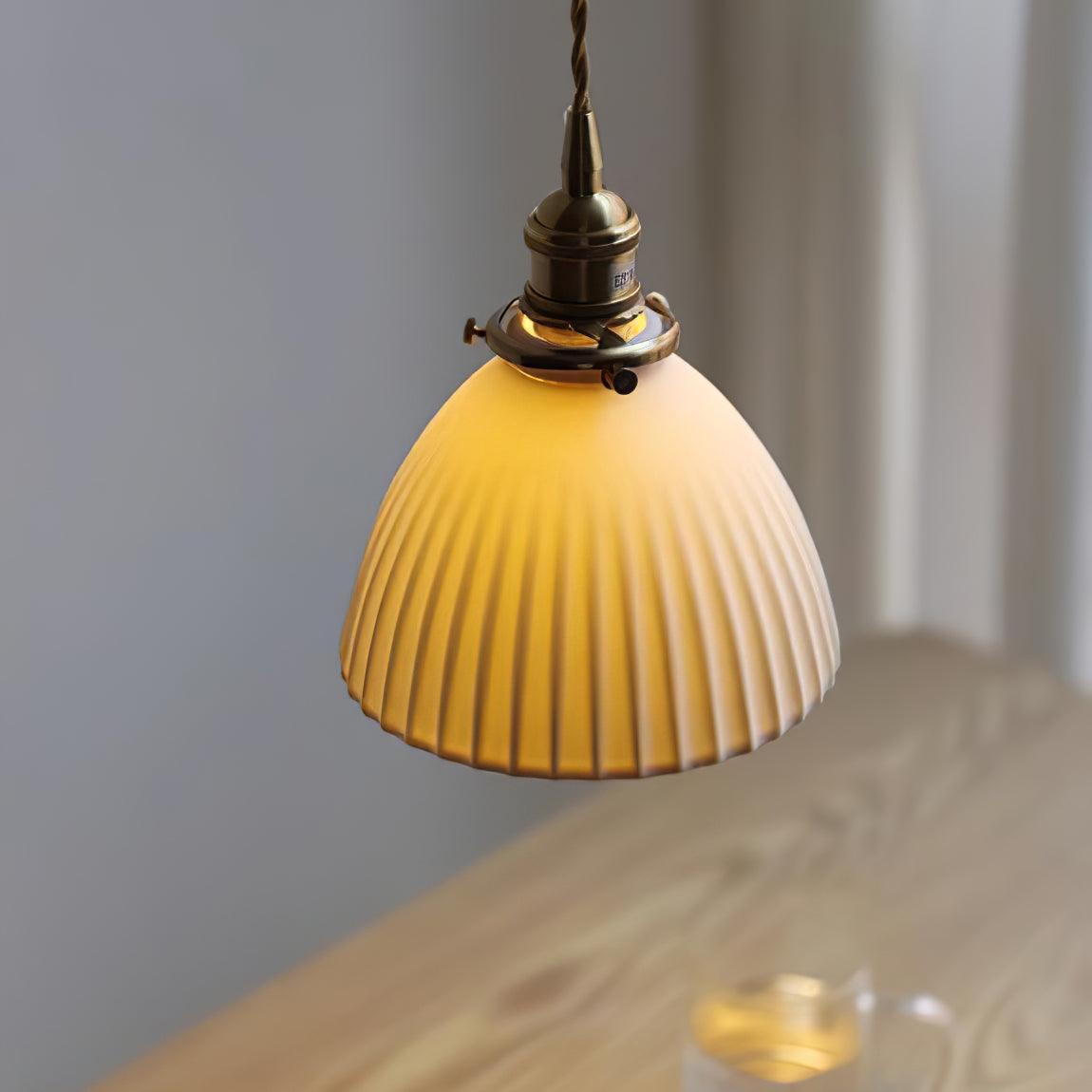Ornoryra Vintage Glass Pendant Light - Neutralighting