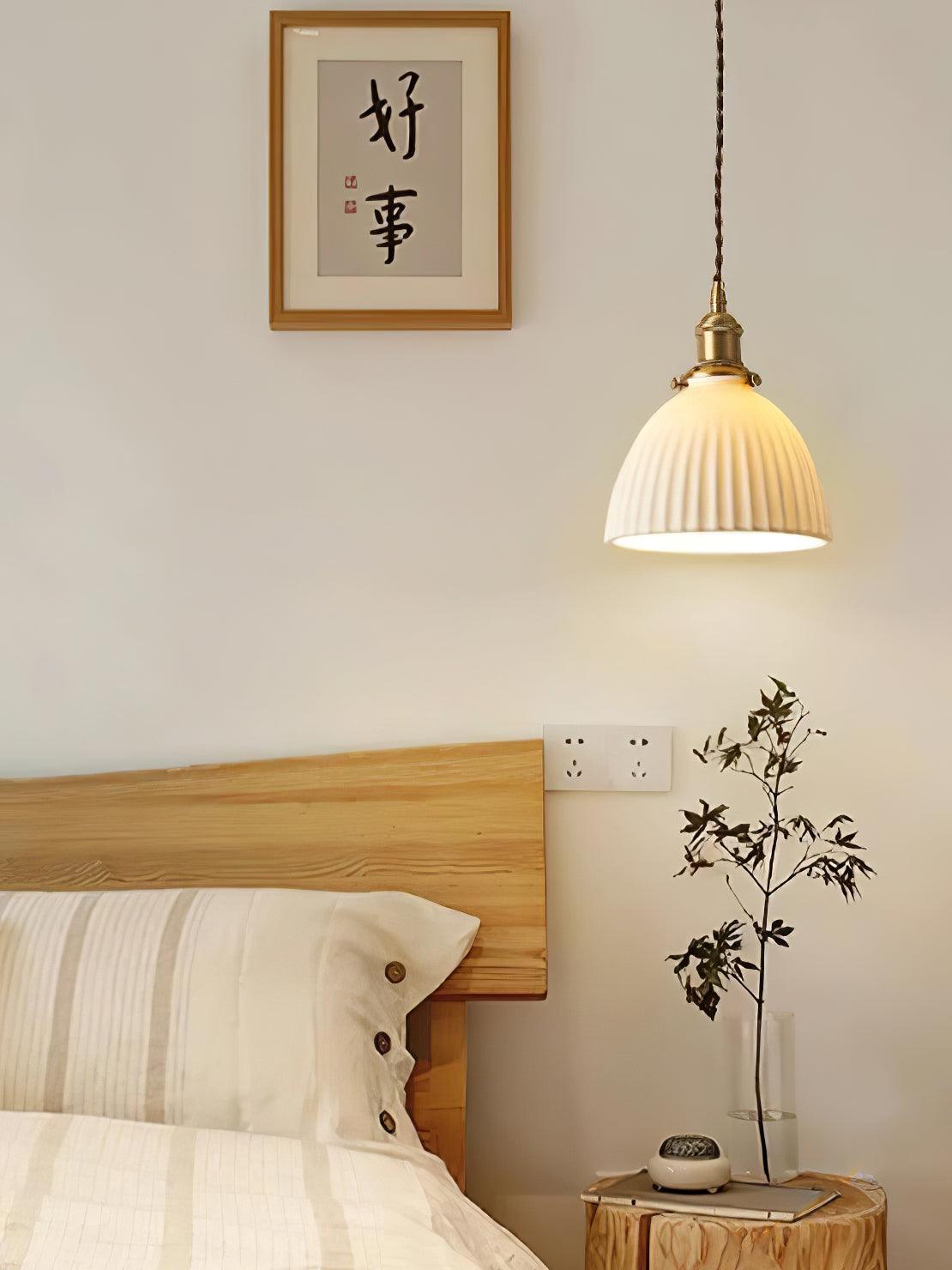 Ornoryra Vintage Glass Pendant Light - Neutralighting