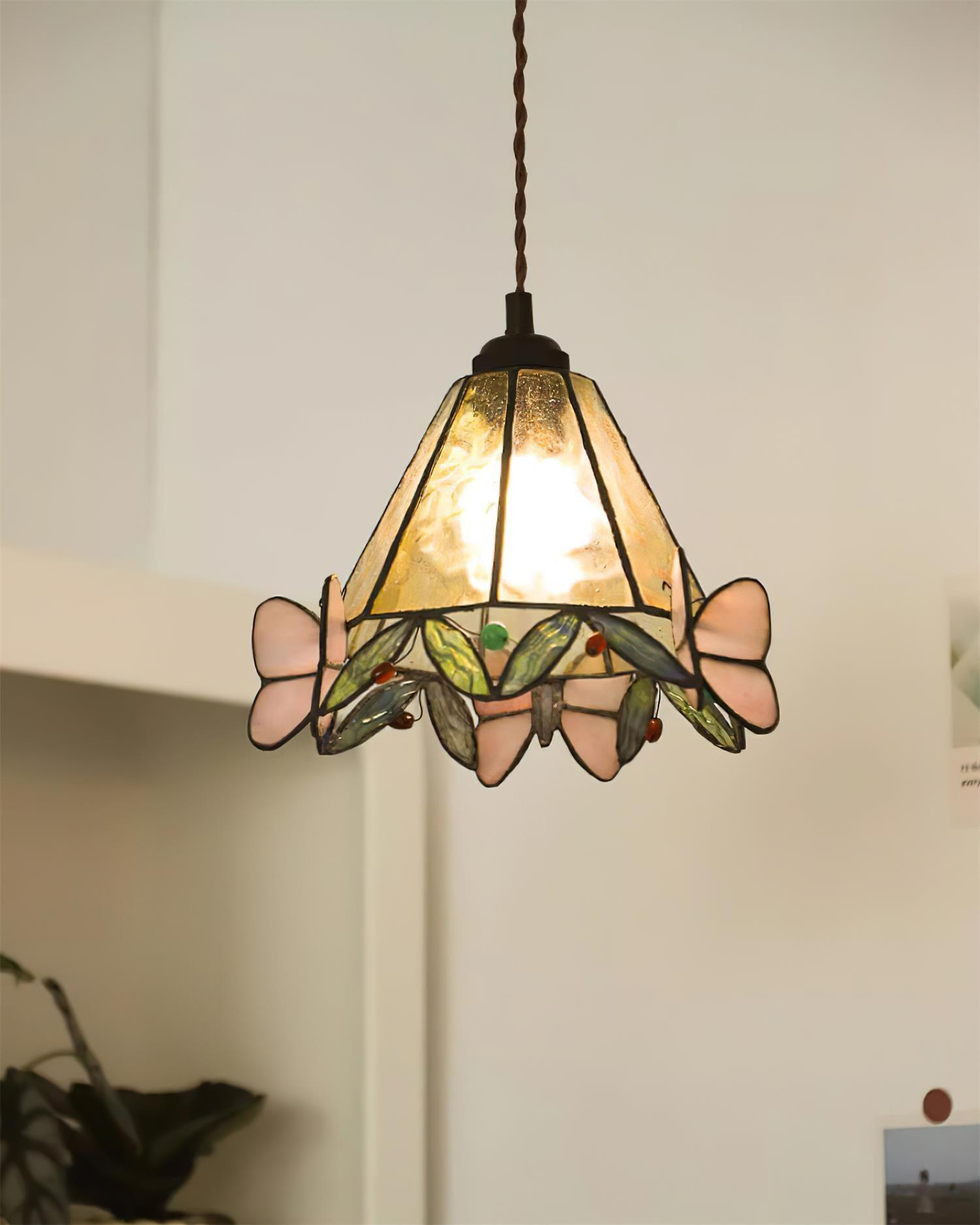 Briandy Tiffany Pendant Light Glass - Neutralighting