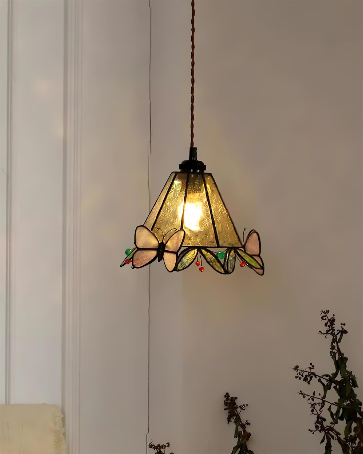 Briandy Tiffany Pendant Light Glass - Neutralighting
