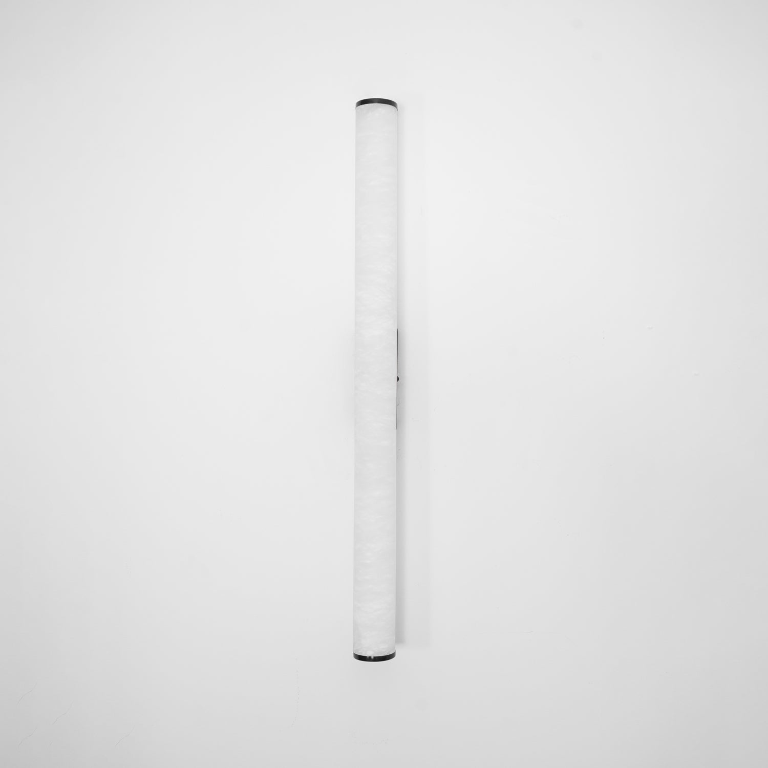Klyr Alabaster Vertical Cylindrical Wall Lamp - Neutralighting