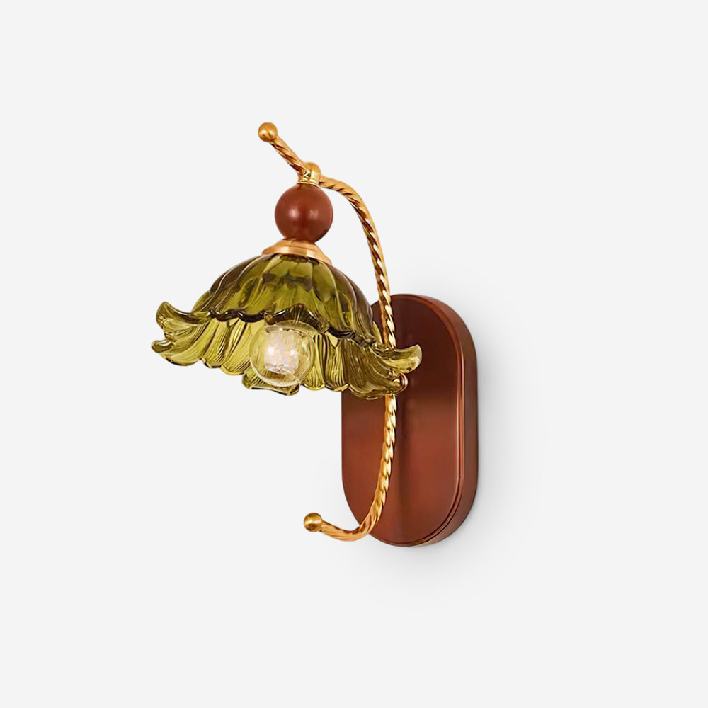 Calyx Wall Lamp