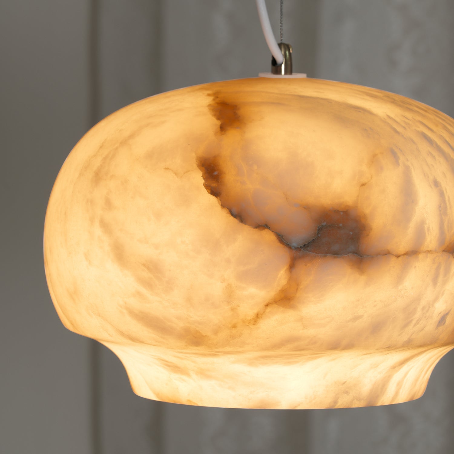 Thalia Minimalist Alabaster Pendant Light - Neutralighting