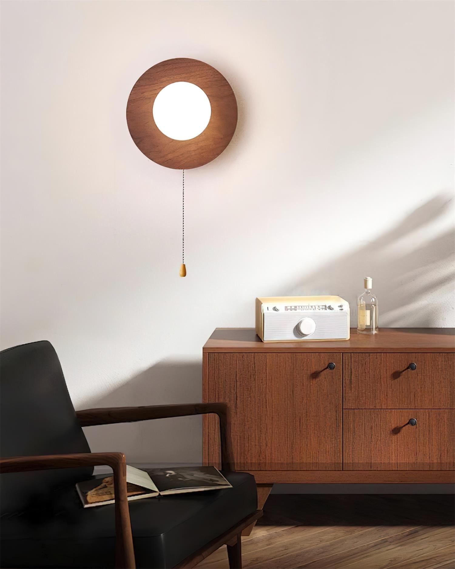 Olyne Wooden Wall Lamp - Neutralighting