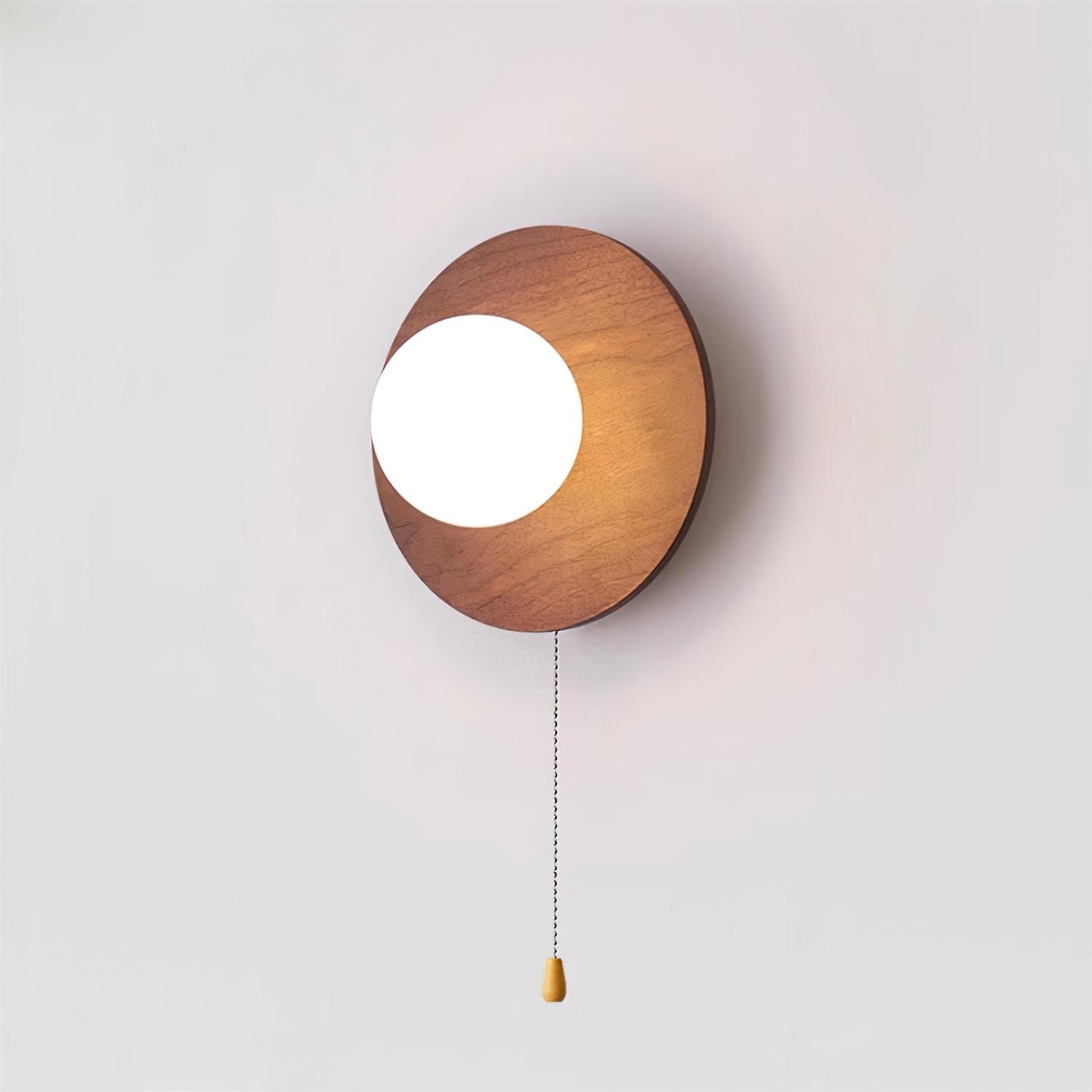 Olyne Wooden Wall Lamp - Neutralighting