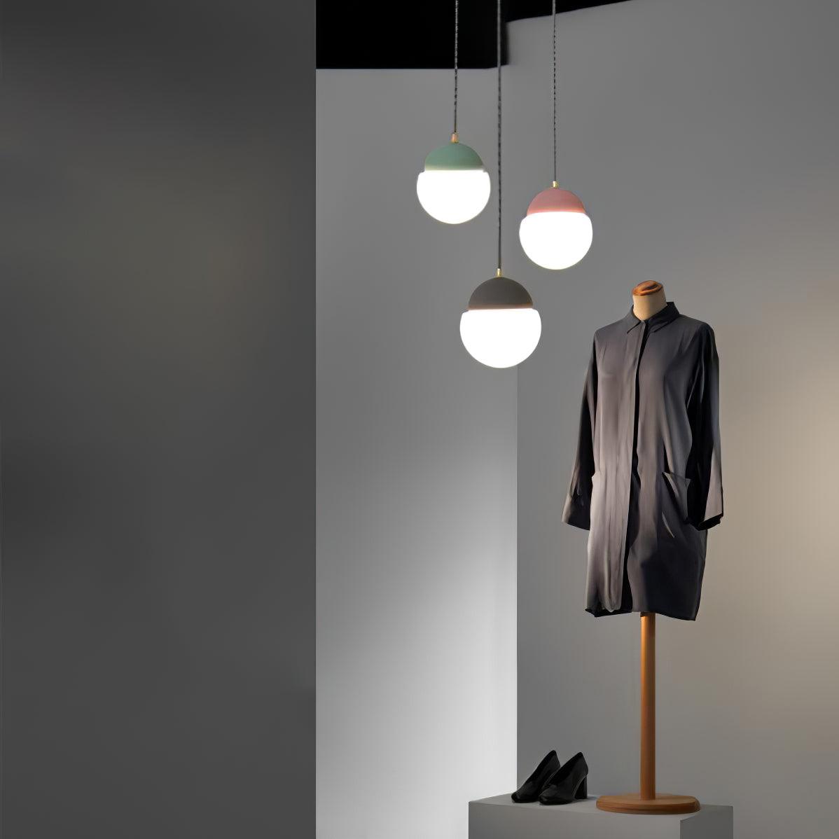 Ilraearis Glass Pendant Light - Neutralighting