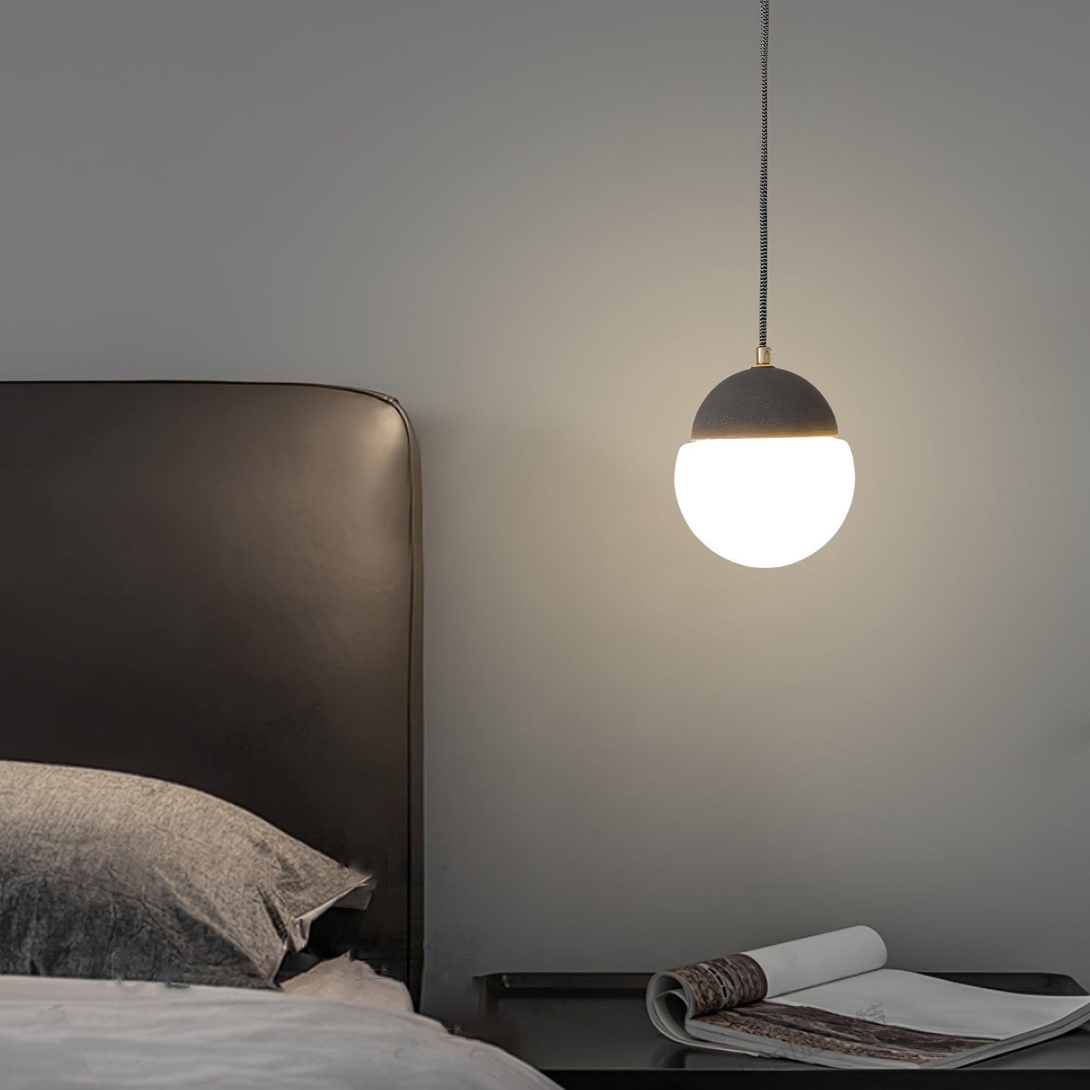 Ilraearis Glass Pendant Light - Neutralighting