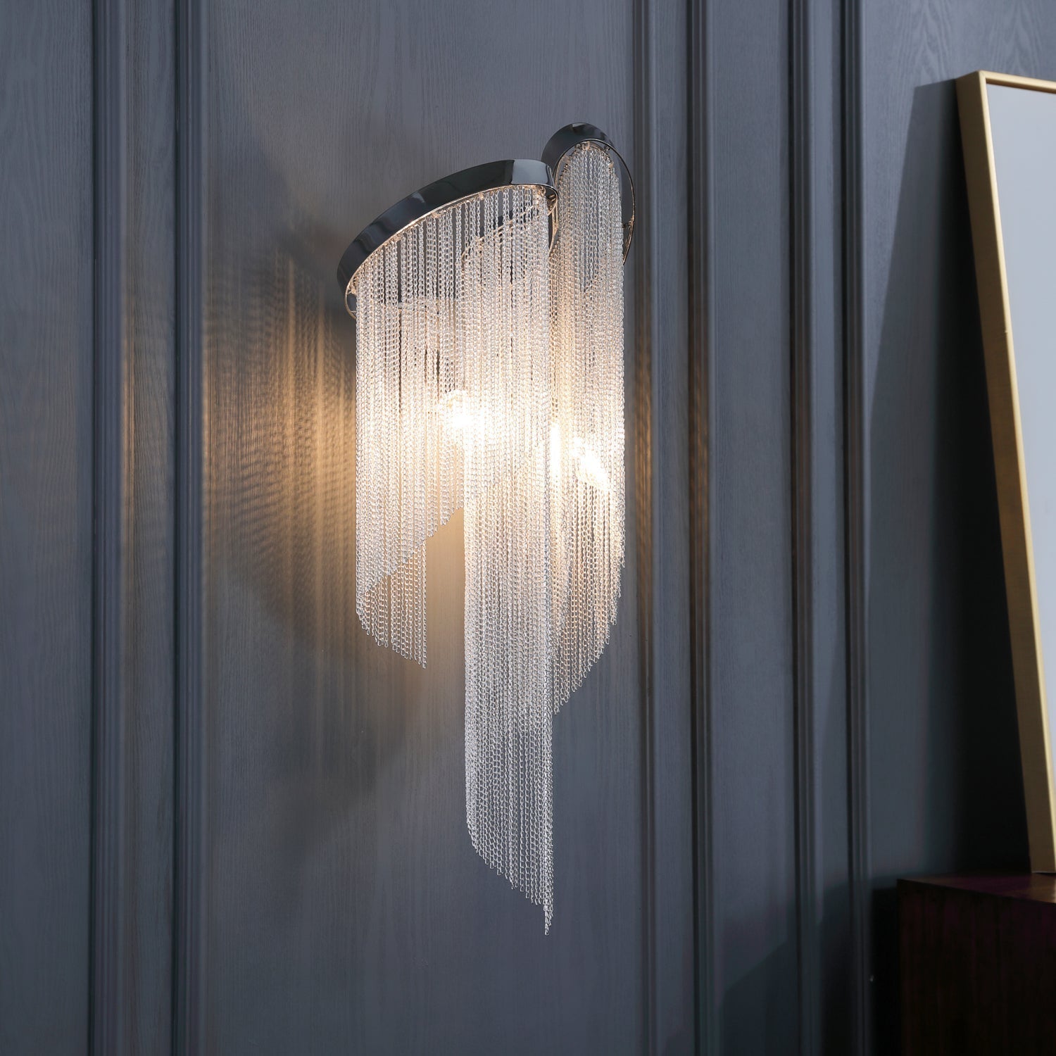 Zeveliel Wall Light - Neutralighting