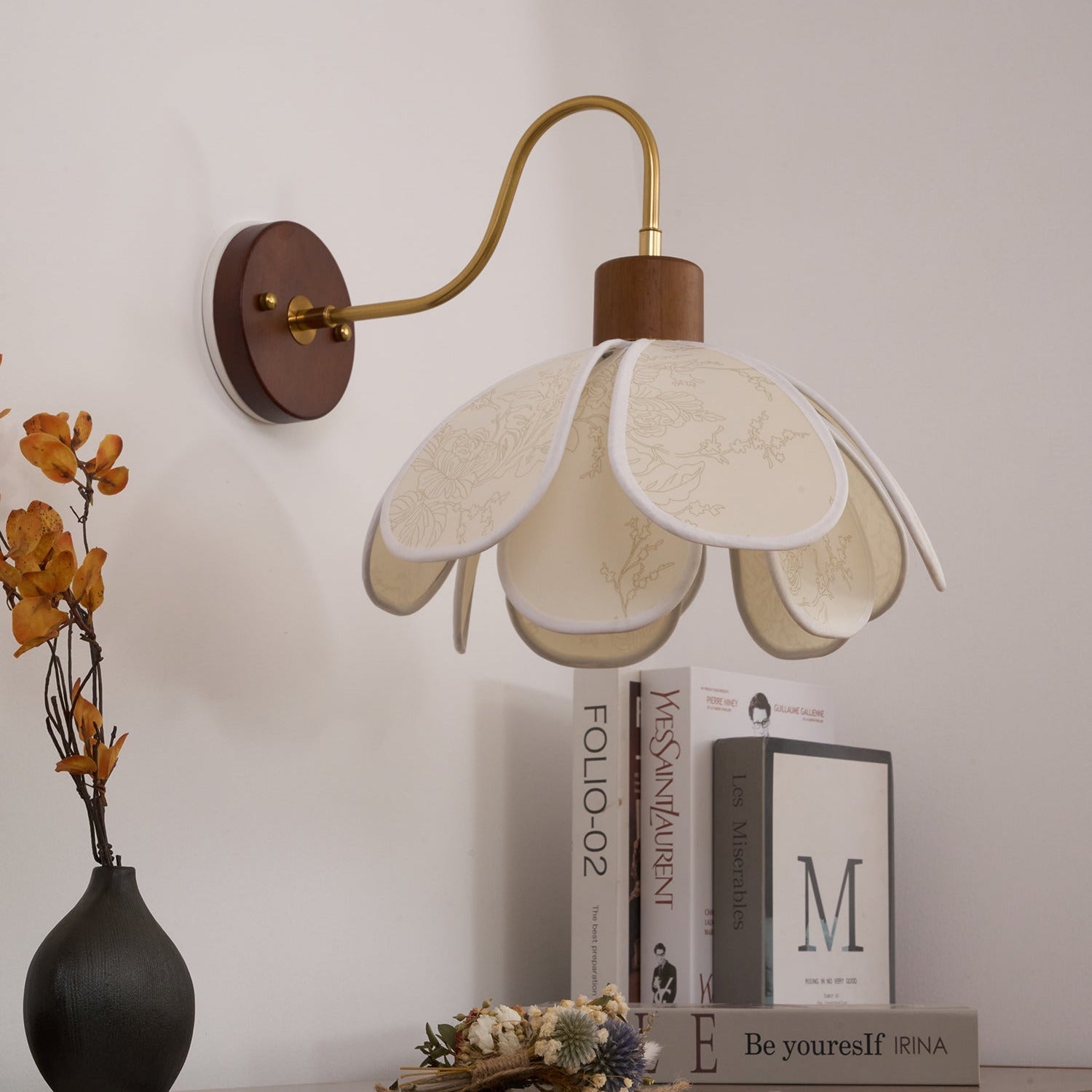 Yuki Wall Lamp Floral Wood Fabirc - Neutralighting