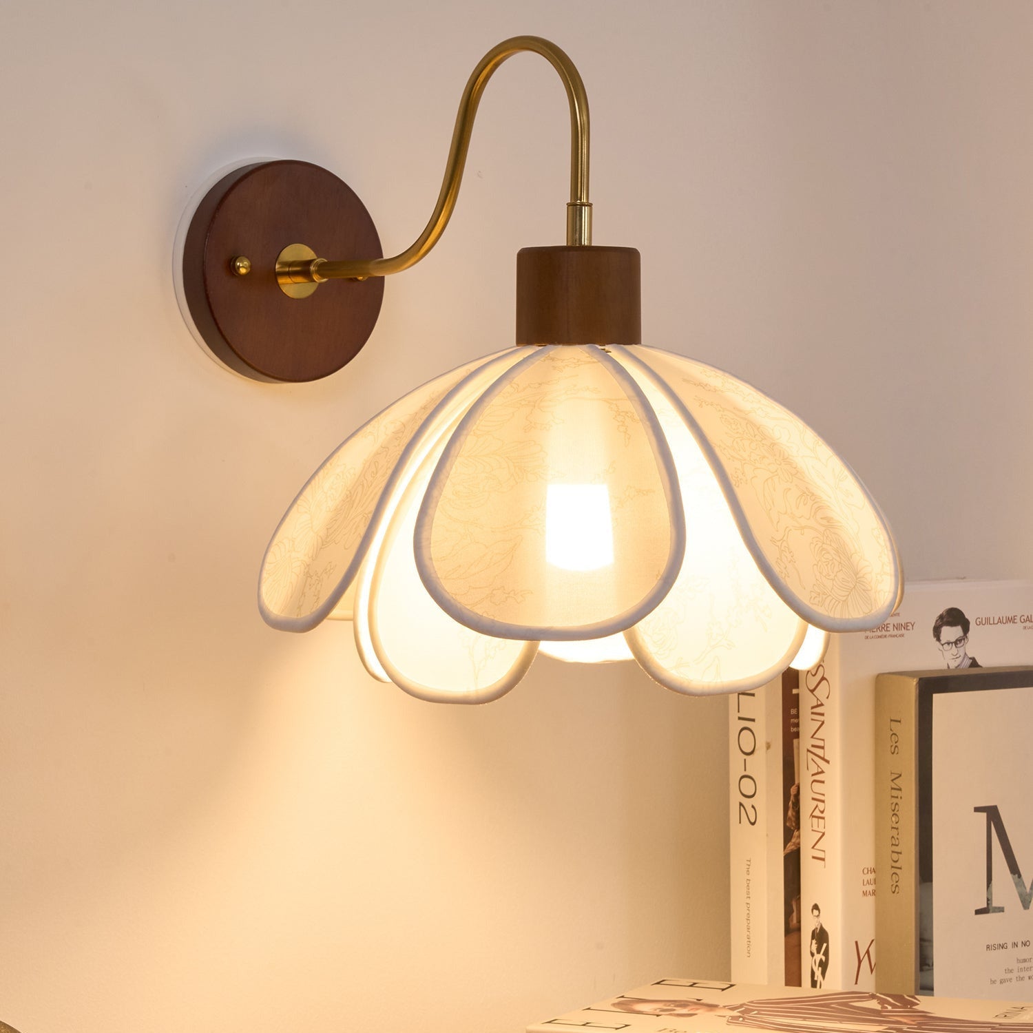 Yuki Wall Lamp Floral Wood Fabirc - Neutralighting